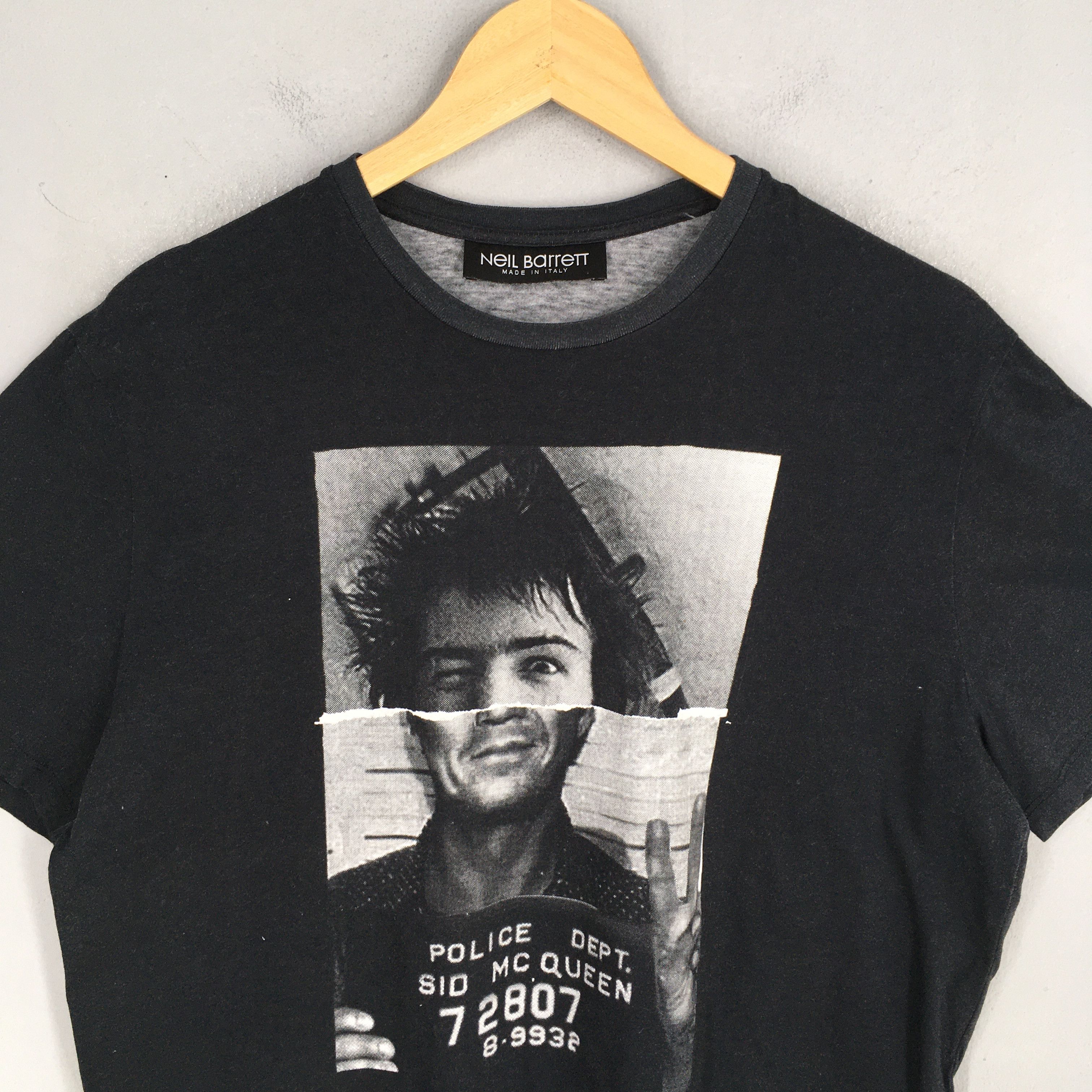 Neil Barrett × Vintage Neil Barrett Sid McQueen Hybrid Mugshot T shirt Medium Size US M / EU 48-50 / 2 - 2 Thumbnail