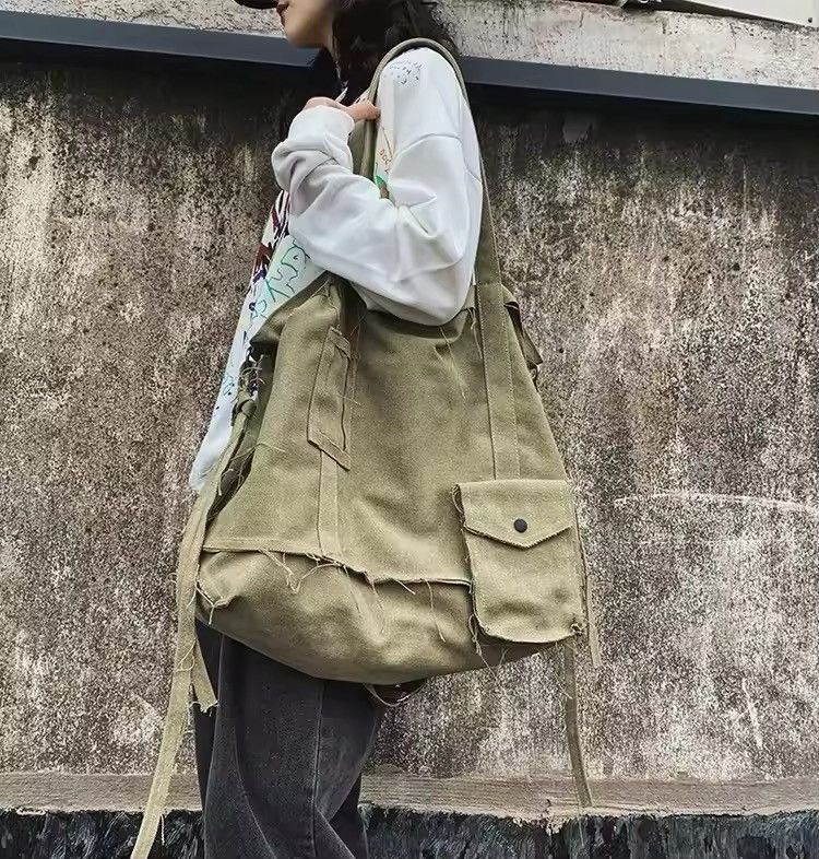 Japanese Brand Canvas Shoulder Bag Size ONE SIZE - 1 Thumbnail