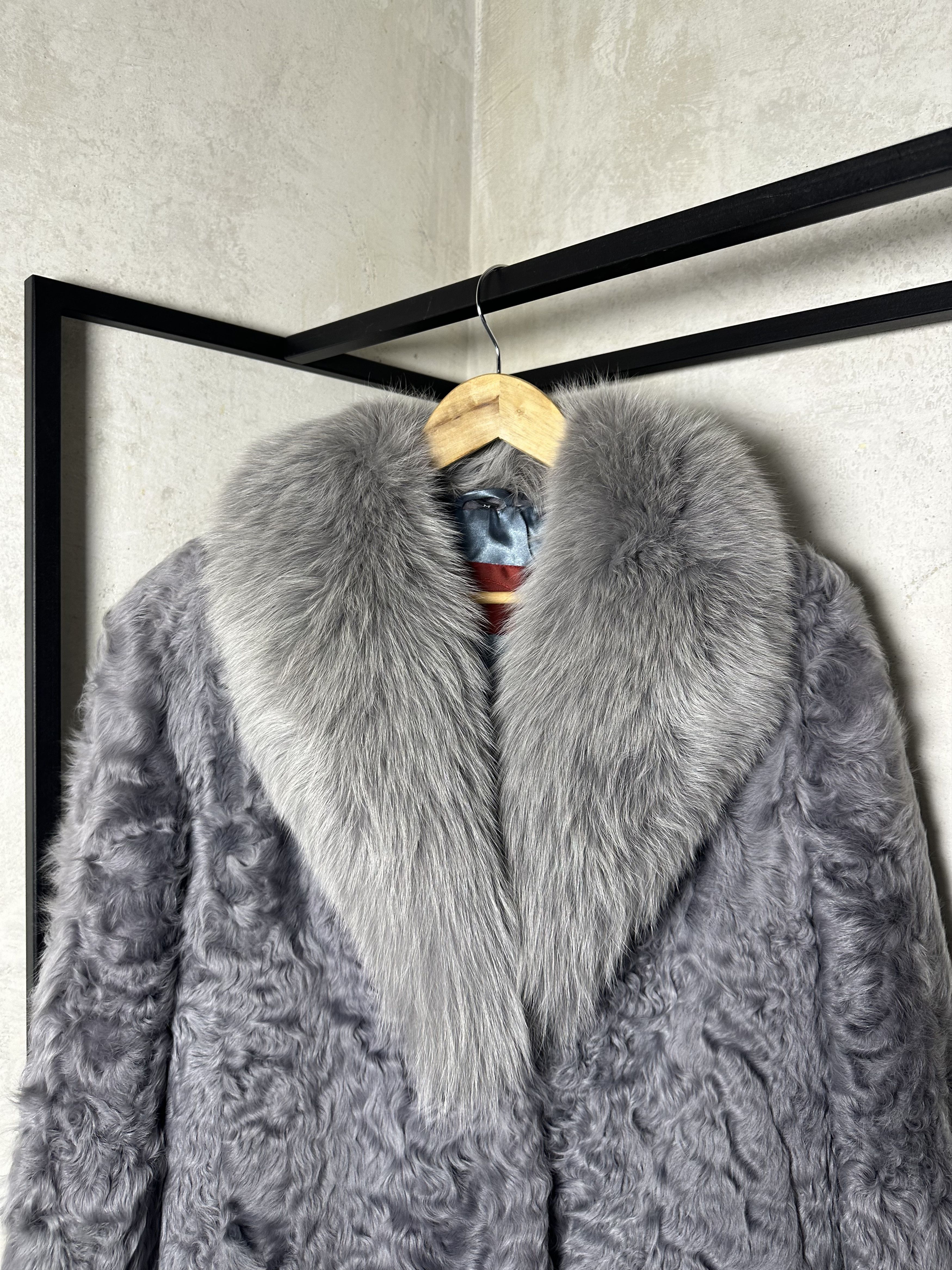 Bare Fox Winter Fur Sapphire Goat Top With Fox Collar Size M / US 6-8 / IT 42-44 - 6 Thumbnail