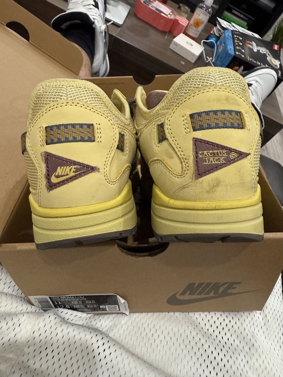 Nike × Travis Scott Nike Air Max 1 Travis Scott Saturn Gold Size US 11 / EU 44 - 4 Thumbnail