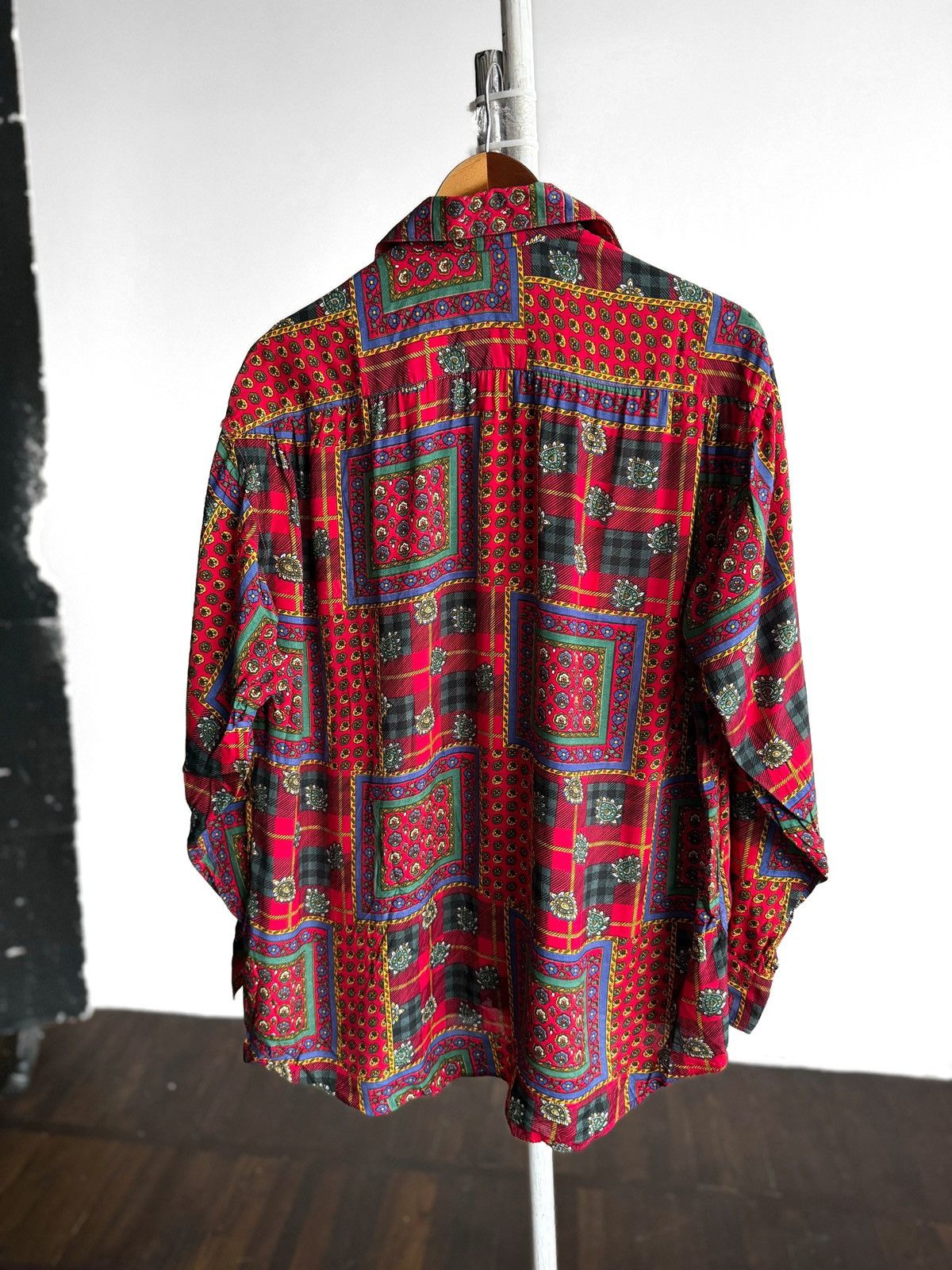 Christian Dior Monsieur Christian Dior Sports Vintage Baroque Paisley Viscose Shirt Size US L / EU 52-54 / 3 - 2 Thumbnail