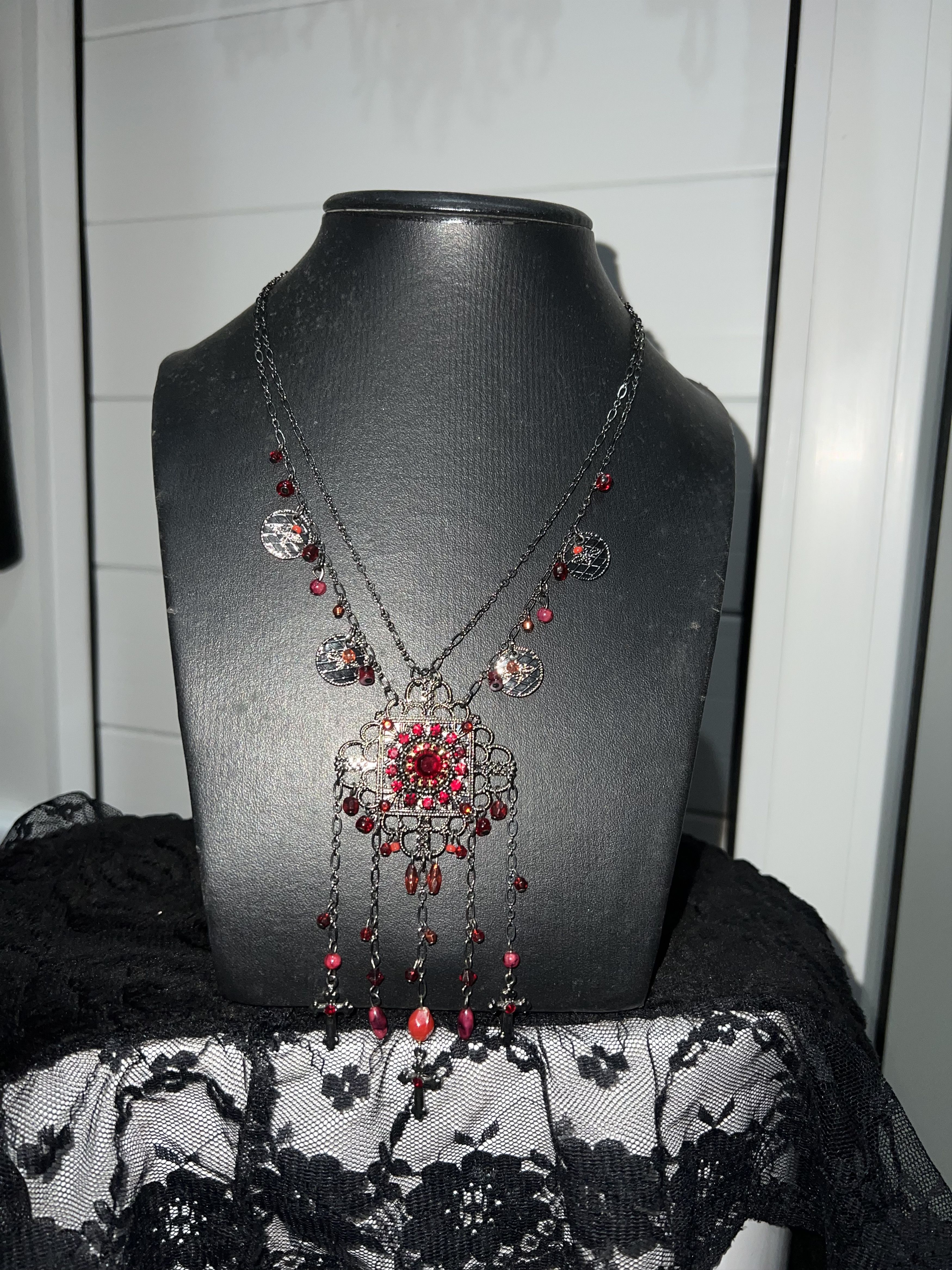 Japanese Brand Gothic Victorian Red Necklace 🥀 Size ONE SIZE - 6 Thumbnail