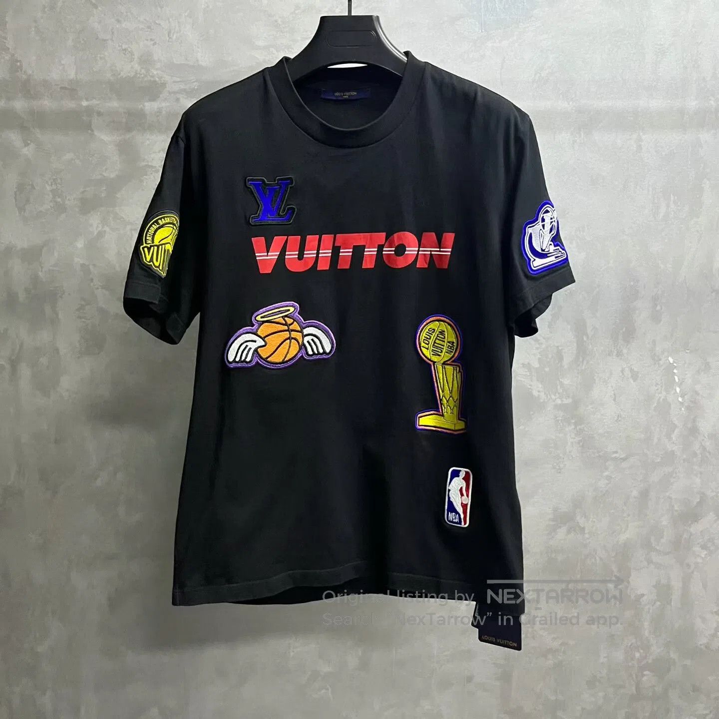 Louis Vuitton Louis Vuitton Loose-fitting short-sleeved T-shirt with mul Size US L / EU 52-54 / 3 - 1 Thumbnail