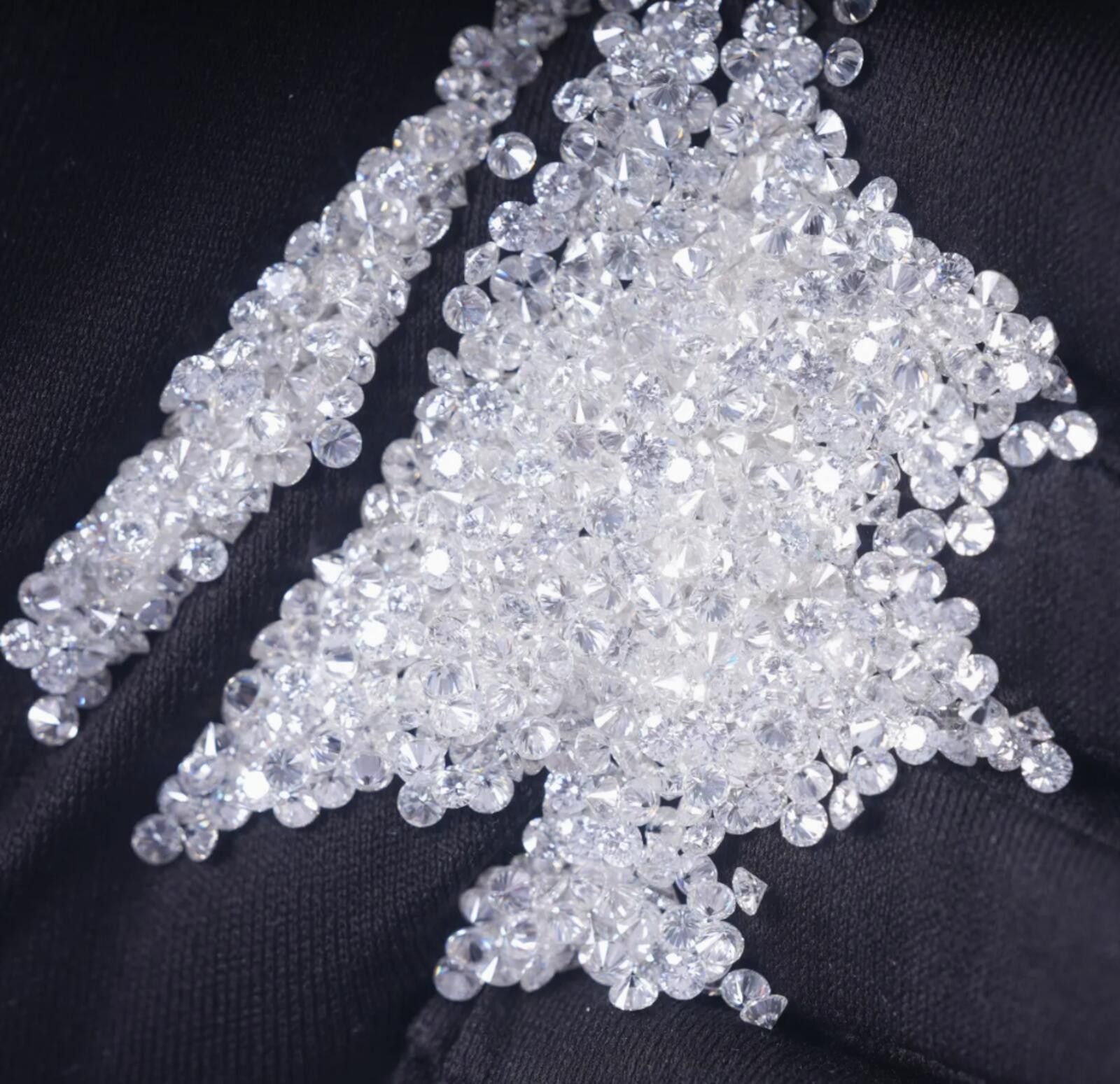 Other 1 Ct Moissanite Clear White D VVS Round Brilliant Cut Size ONE SIZE - 3 Thumbnail