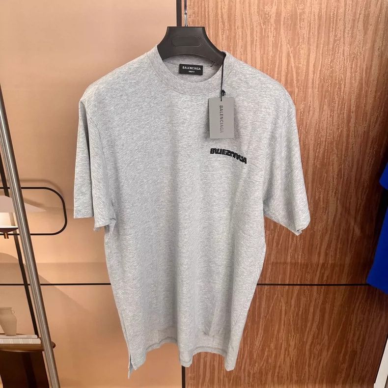 Balenciaga Balenciaga Grey Reverse Logo Short Sleeve Tee - dmc Size US M / EU 48-50 / 2 - 1 Thumbnail