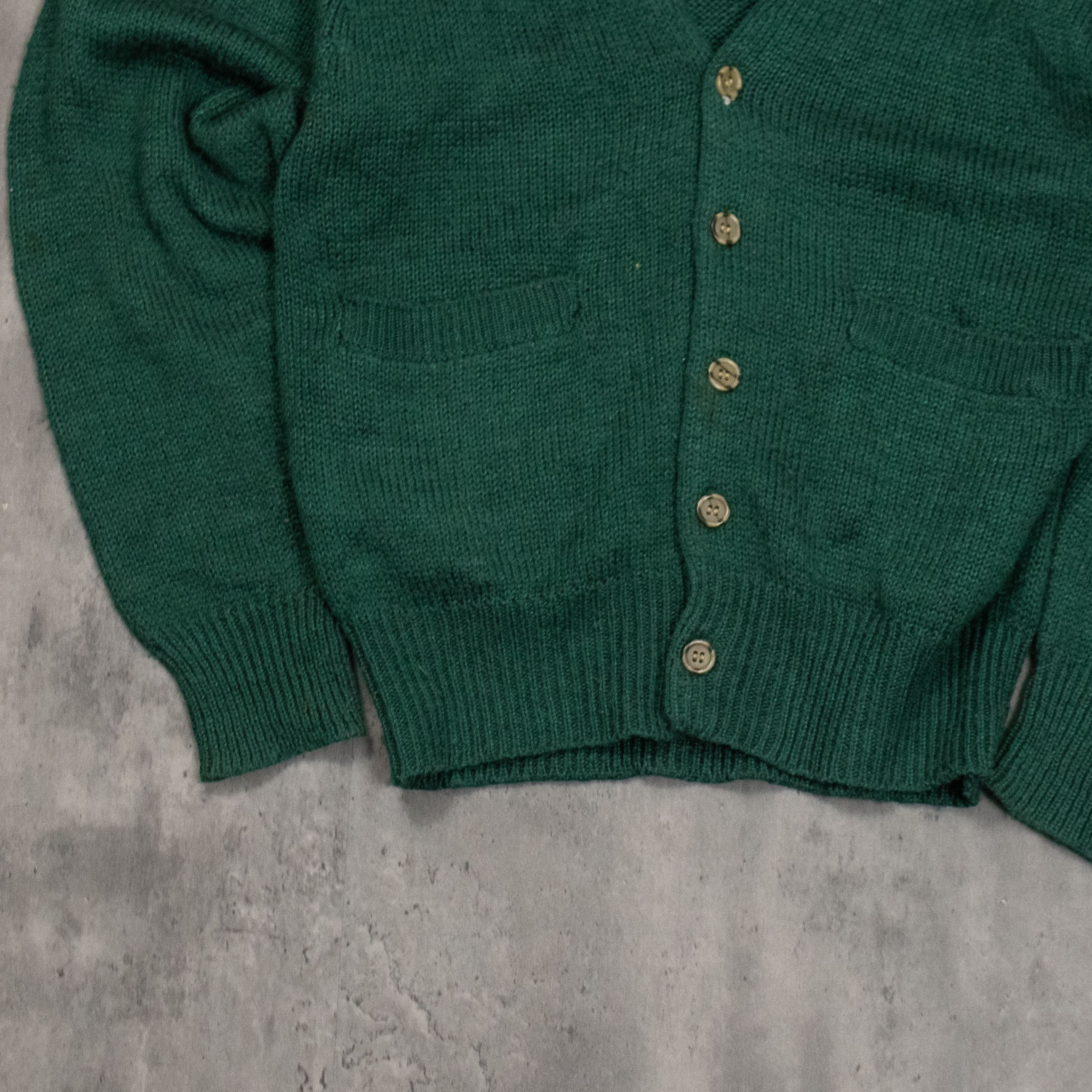 Japanese Brand Vintage 80's Forest Green Kurt Cobain Cardigan Sweater Size US S / EU 44-46 / 1 - 4 Thumbnail