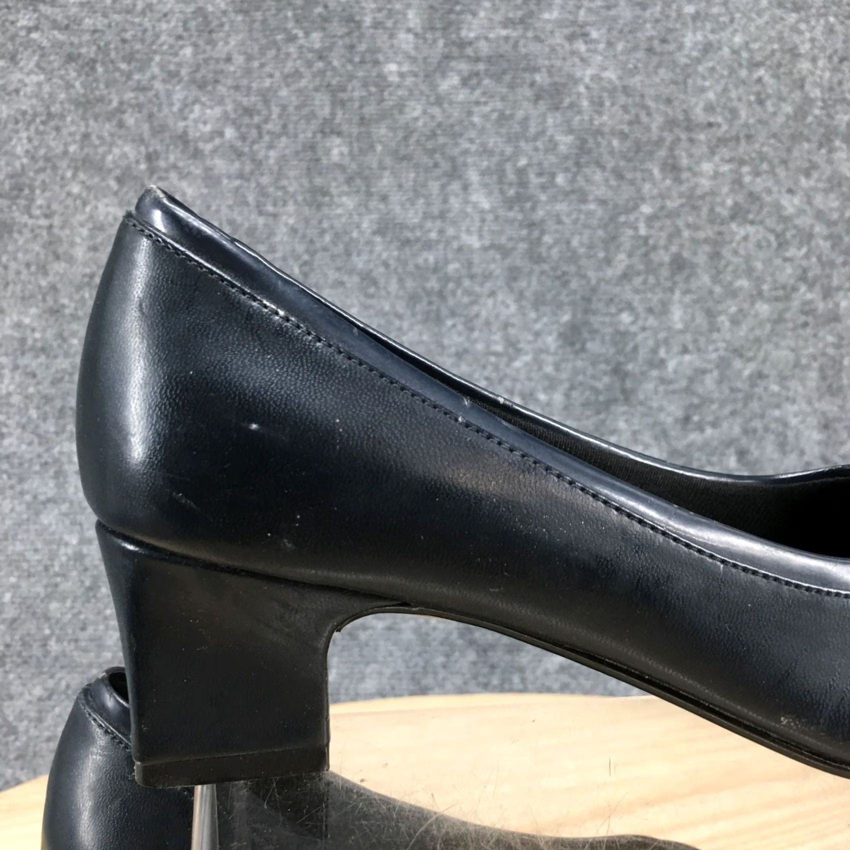Vintage LifeStride Cap Womens Blue Heels Jermaine Slip Toe Pumps Faux Leather Size ONE SIZE - 5 Thumbnail