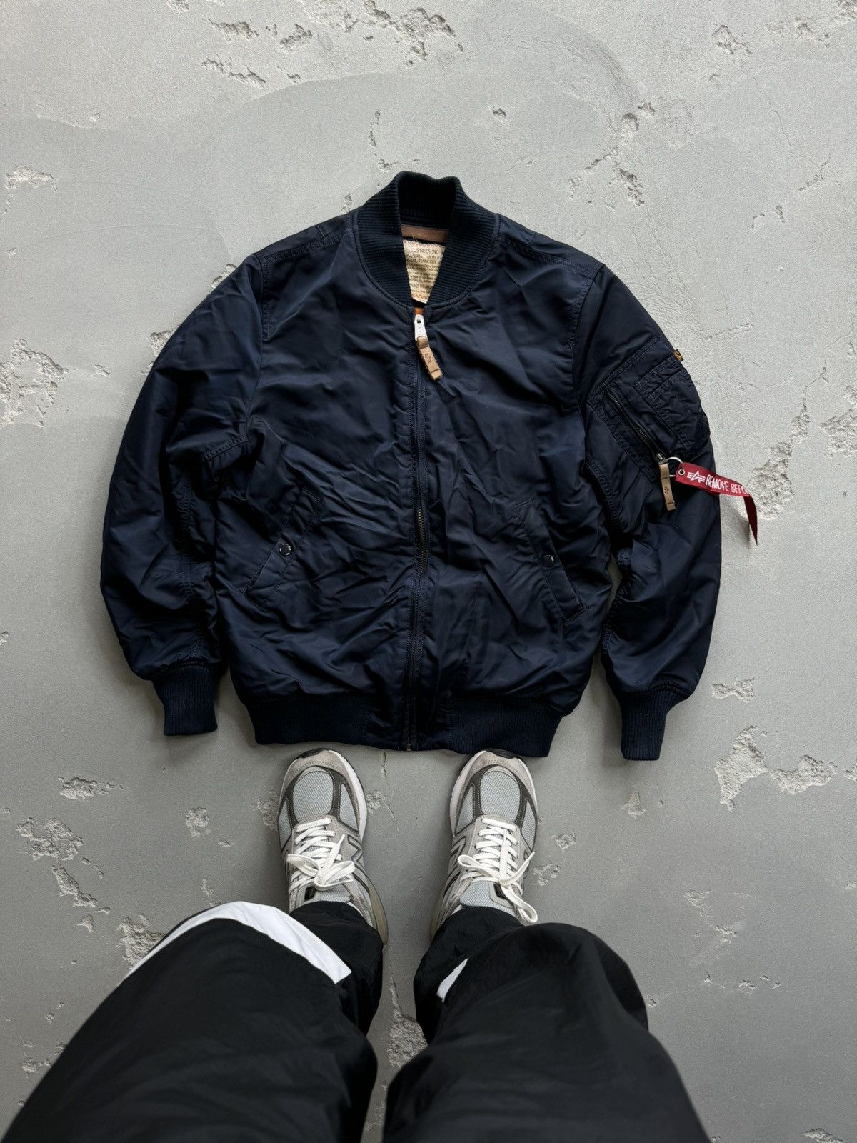 Alpha Industries Alpha Industries MA-1 Bomber Jacket Flying Size US M / EU 48-50 / 2 - 1 Thumbnail