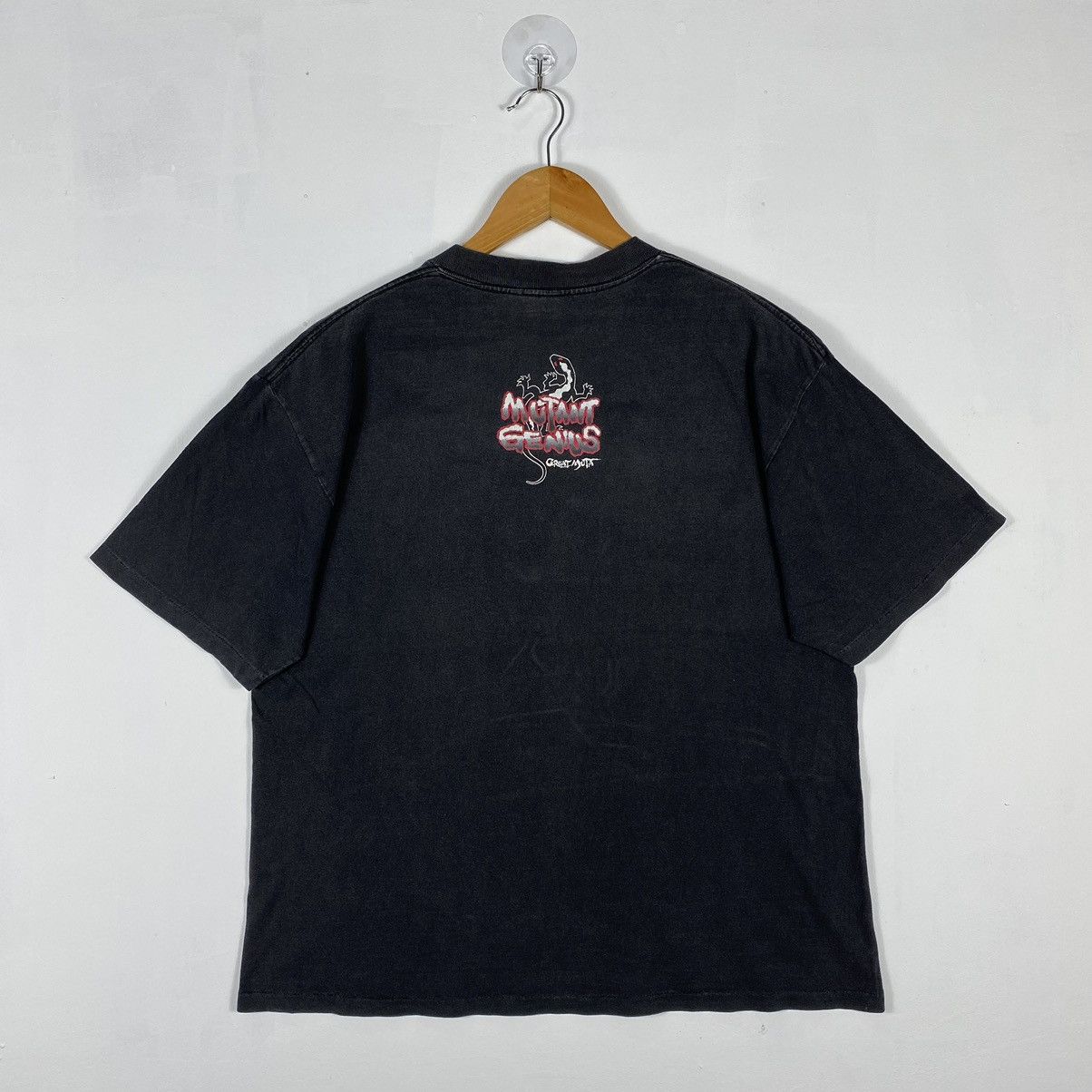 WCW/nWo Vintage 00s GREAT MUTA The Resurrection Easter Of Mutant Tee Size US L / EU 52-54 / 3 - 7 Thumbnail