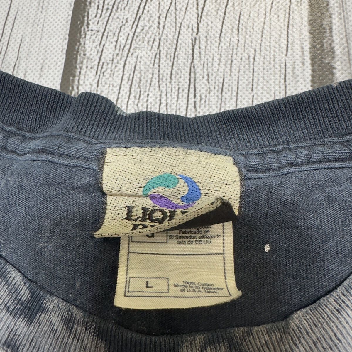 Liquid Blue × Vintage Vintage Wolf tee Size US L / EU 52-54 / 3 - 4 Thumbnail