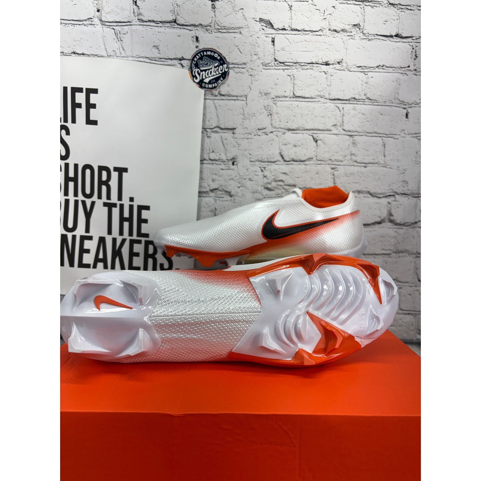 Nike Nike Vapor Edge 360 Pro Ghost Lace NFL Football Cleat Men 16 Size US 15 / EU 48 - 7 Thumbnail