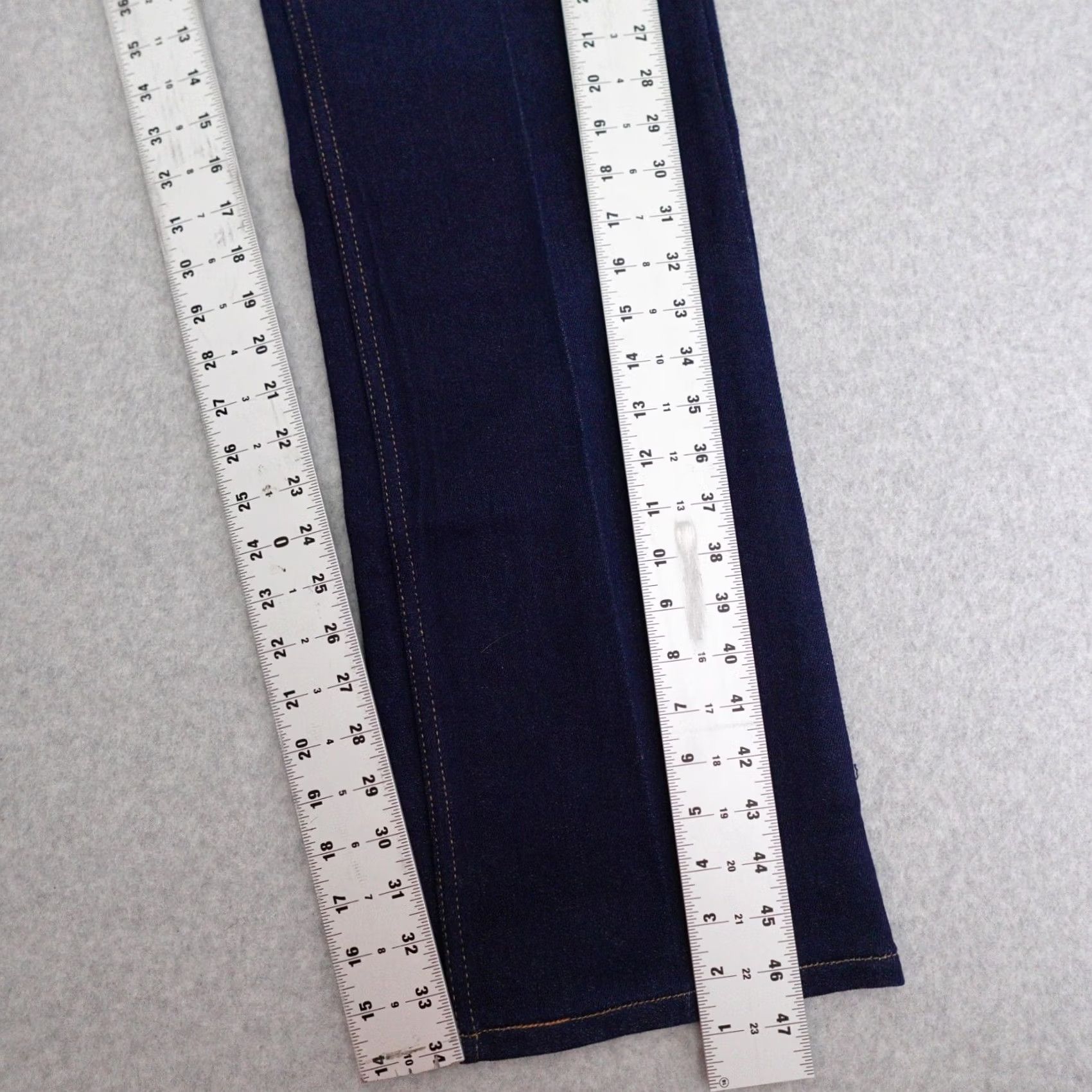 Levi's VINTAGE Levi's Jeans Main Selling Point Denim 40x34 90s Dark Wash Blue 40 Mens Jeans Mens Size US 40 / EU 56 - 7 Thumbnail