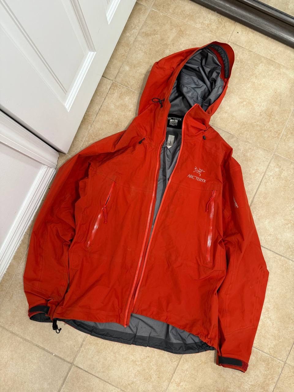 Arc'teryx Arcteryx Beta Sl Lt Gore Tex Pro Jacket us L mens waterproof Size US L / EU 52-54 / 3 - 2 Thumbnail
