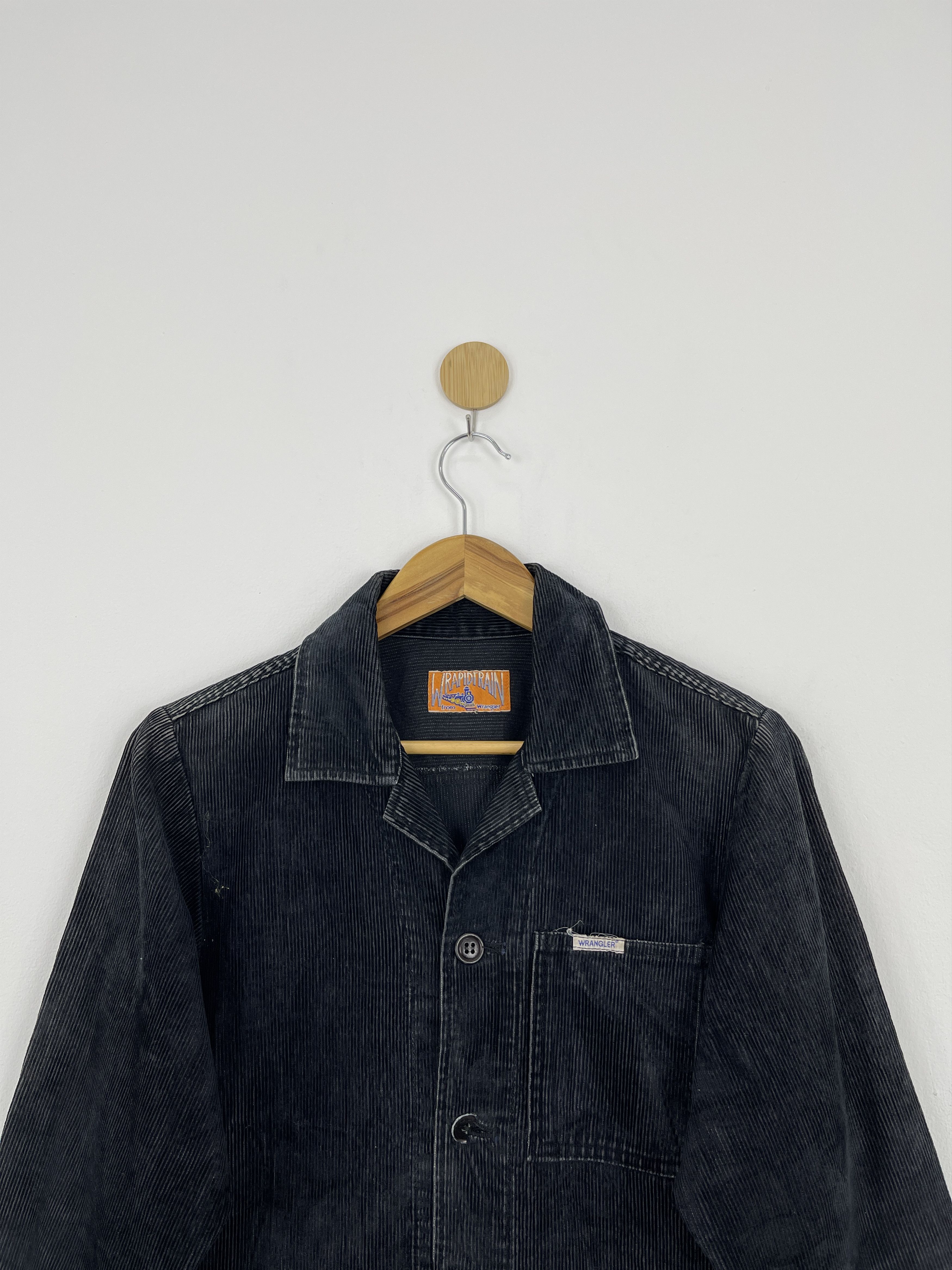 Vintage Vintage Wrangler Corduroy Button Up Denim Jacket JA0027 Size US S / EU 44-46 / 1 - 3 Thumbnail