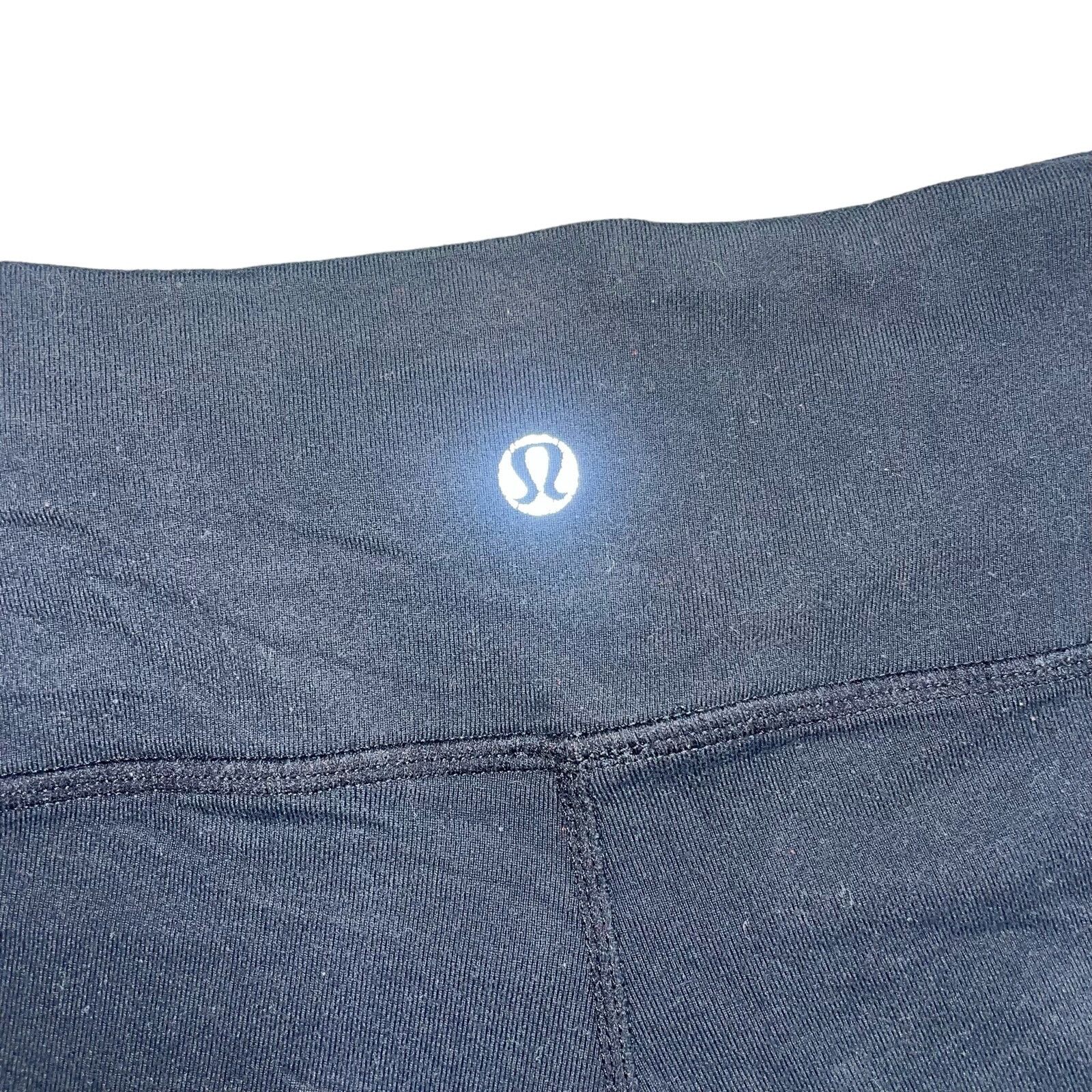Lululemon Lululemon Black Leggings Size 27" / US 4 / IT 40 - 9 Thumbnail