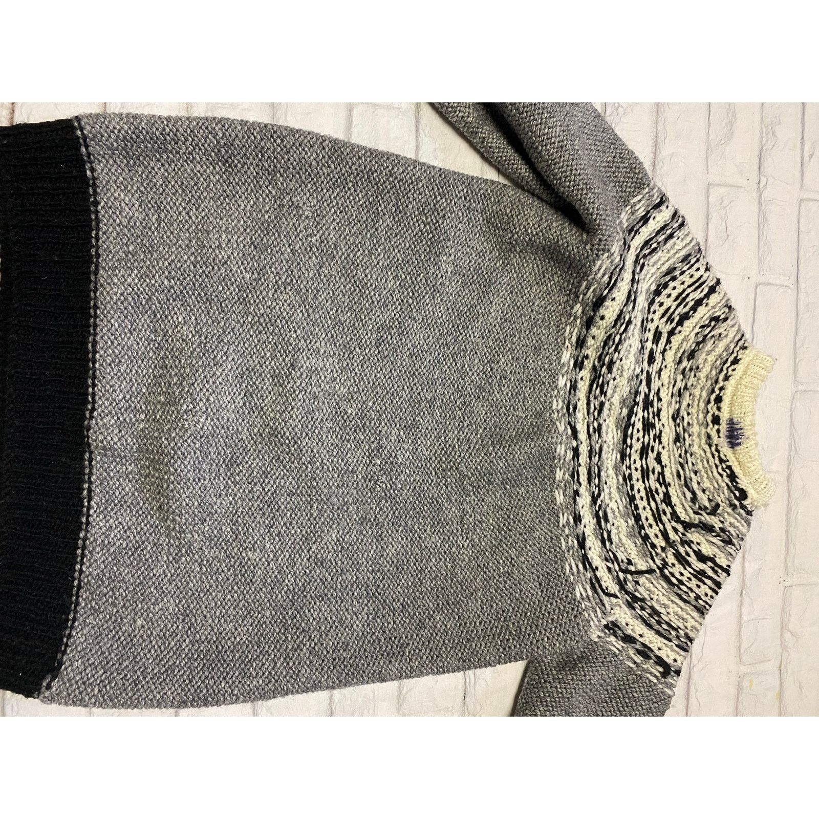Handmade Hand Knitted Fair Isle Sweater Women Medium or Men S Size M / US 6-8 / IT 42-44 - 8 Thumbnail