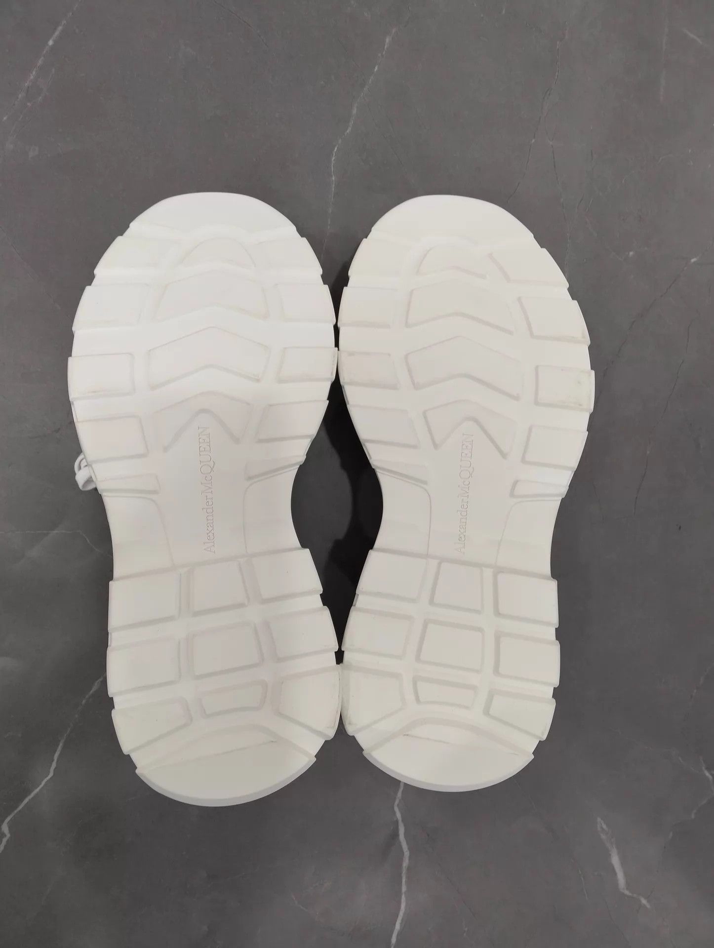 Alexander McQueen Alexander McQueen Tread Slick Canvas Ankle 40.5 Size US 7.5 / EU 40-41 - 6 Thumbnail
