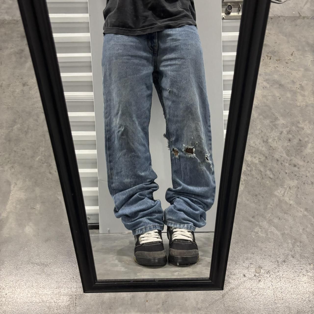 Japanese Brand × Vintage Crazy Vintage Y2K/2000s Grunge Medium Wash Distressed Essential Denim Jeans! Size US 31 - 1 Thumbnail