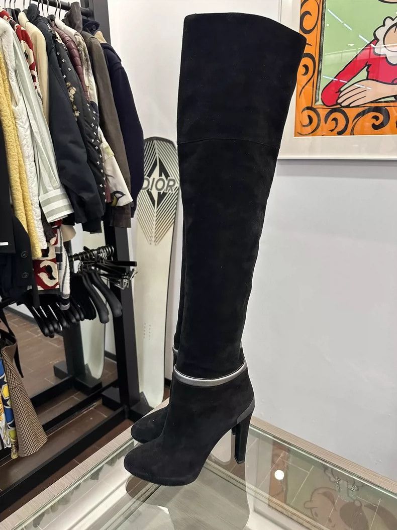 Fendi Fendi Black Suede Overthe Size US 8 / EU 41 - 3 Thumbnail