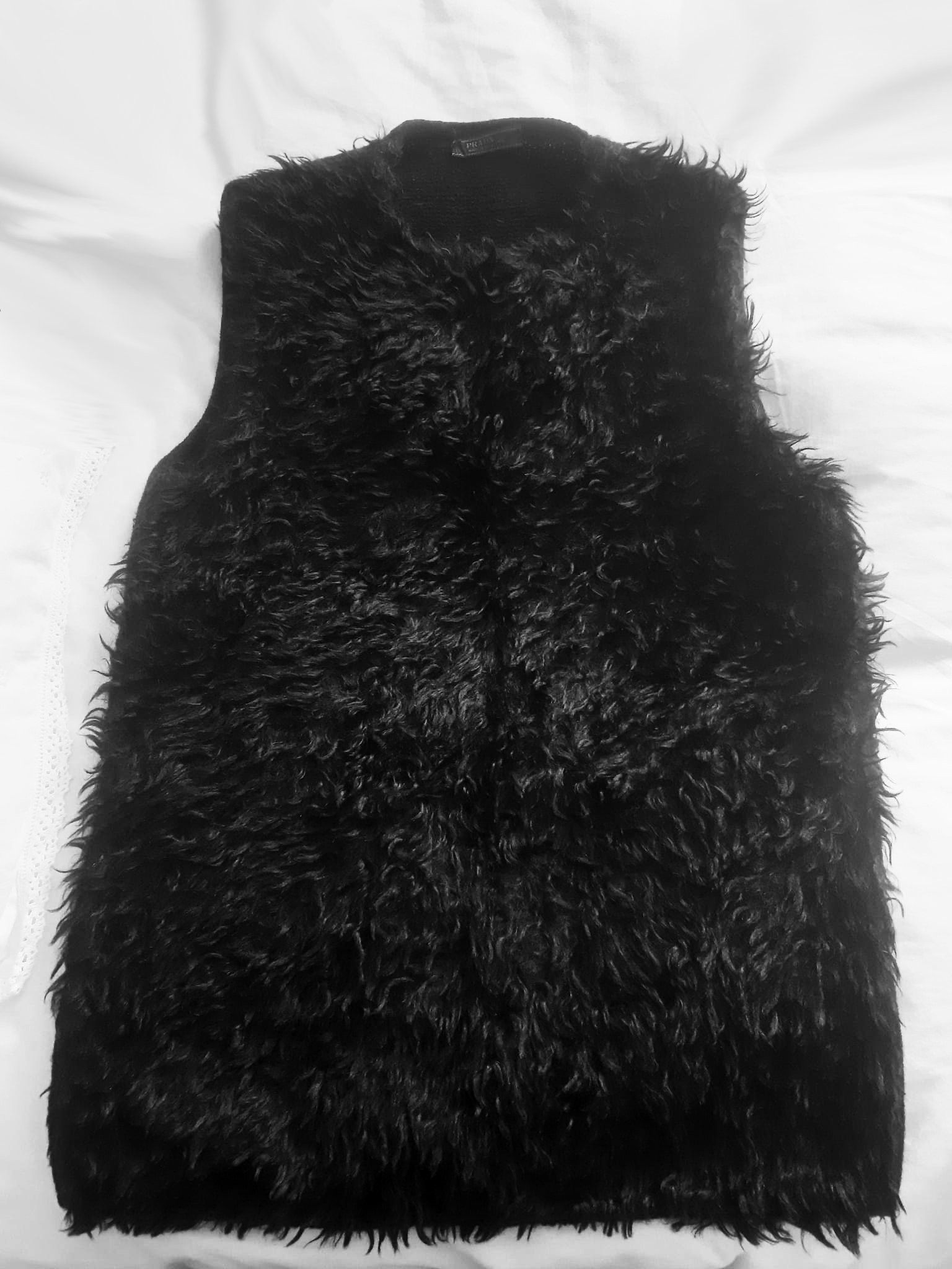 Prada Prada Black Mohair Fur Vest FW 2007 Runway Size US S / EU 44-46 / 1 - 1 Thumbnail