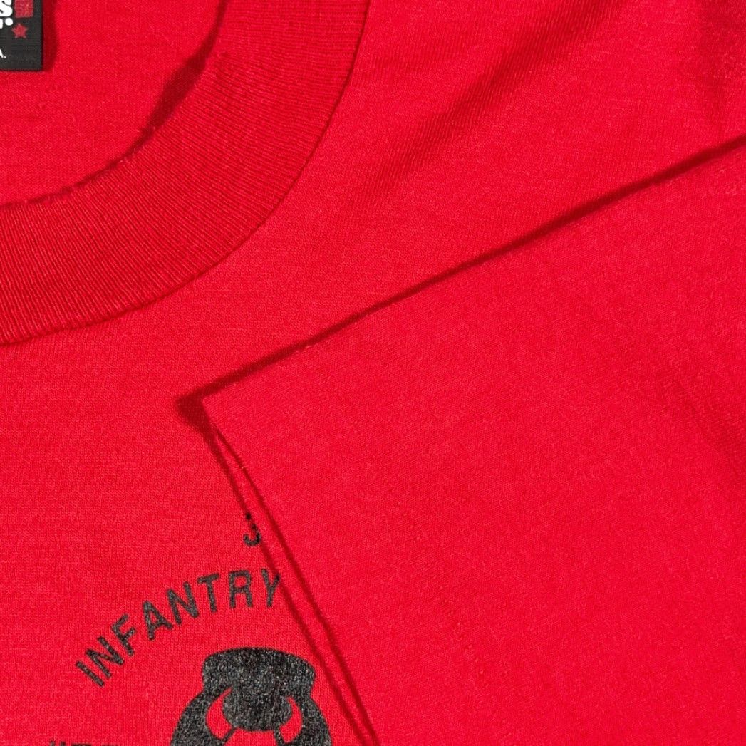Vintage VINTAGE 34th Infantry Division Shirt Adult SMALL Red Bull Army Military USA 80s Size US S / EU 44-46 / 1 - 4 Thumbnail