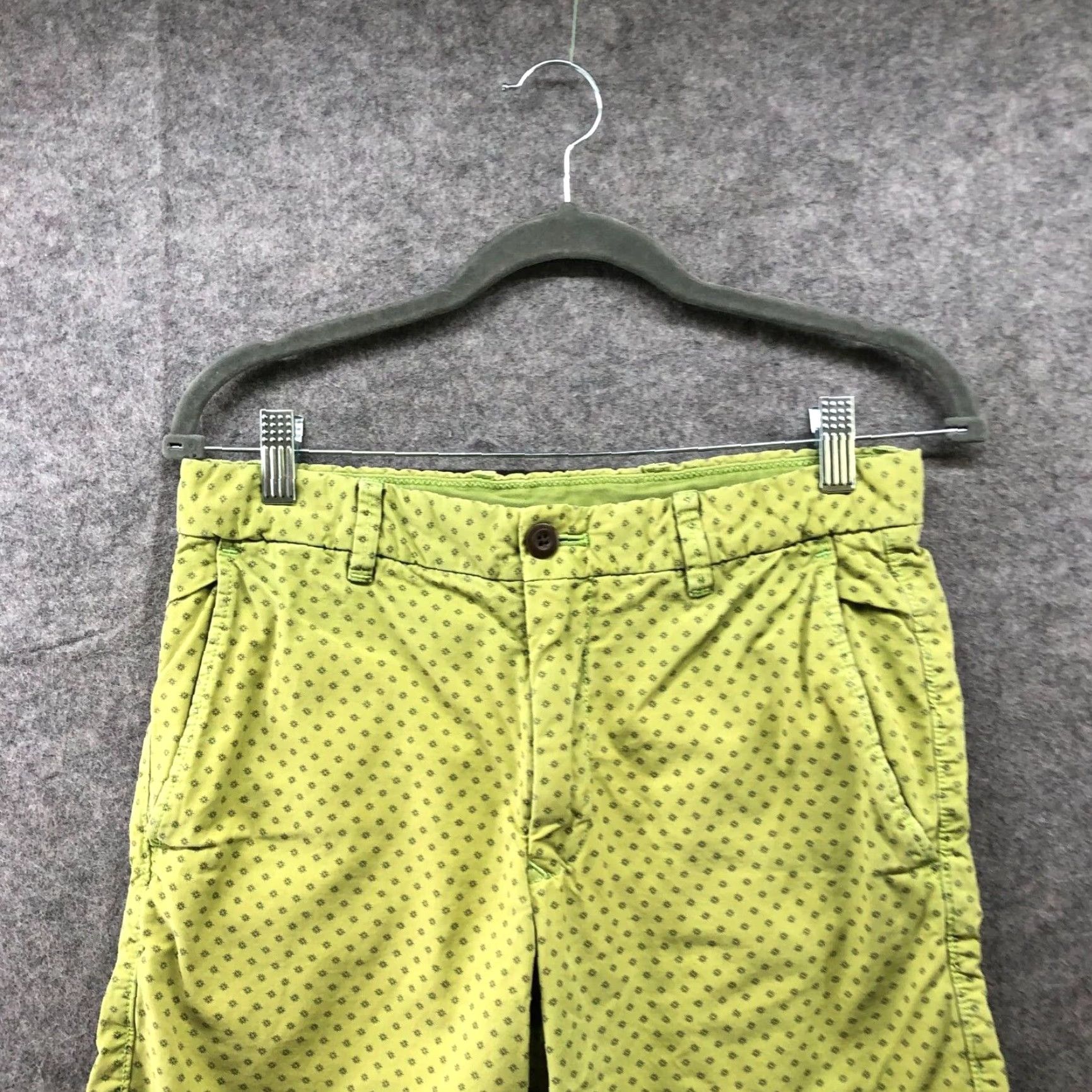 Uniqlo Uniqlo Chino Shorts Mens S 27-30'' Waist 11'' Inseam Lime Green Flat Front Cotton Casual Preppy 90s Mens? Size US 29 - 3 Thumbnail
