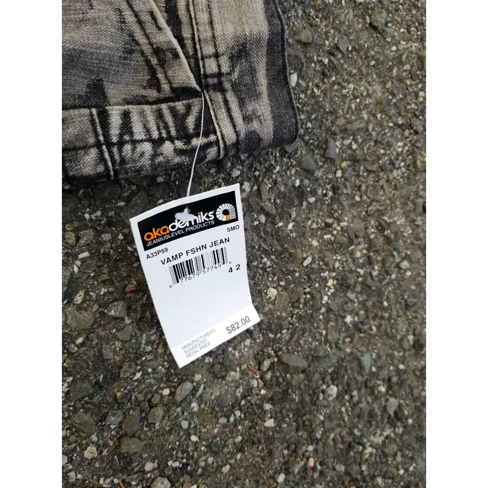 Akademiks VINTAGE Akademiks Jean Shorts Men's 40 Denim Shorts Size US 40 / EU 56 - 3 Thumbnail