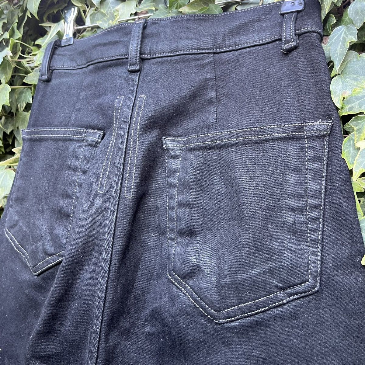 Rick Owens Black waxed Rick Owens bolan boot cut jeans Size US 28 / EU 44 - 4 Thumbnail
