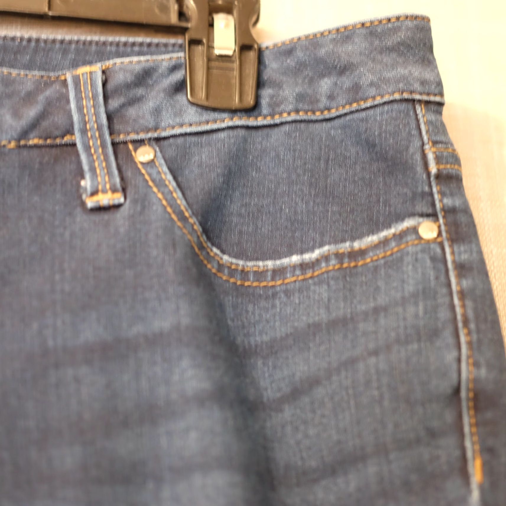 Vintage a.n.a. Jeans Skinny Blue Dark Wash Distressed Mid-Rise Womens 14 Blue Jeans Slimming Distressed 90s Fall Womens Size 36" / US 14 / IT 50 - 6 Thumbnail