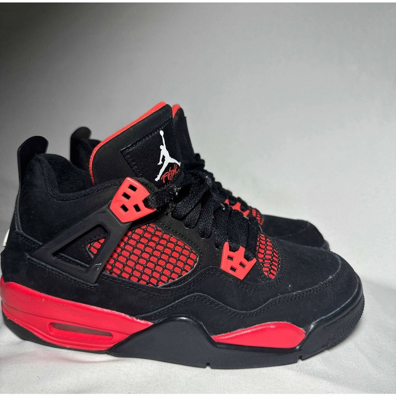 Jordan Brand × Nike Size 6.5 Nike Air Jordan 4 Retro GS Red Thunder Men's Shoes Size US 6.5 / EU 39-40 - 1 Thumbnail