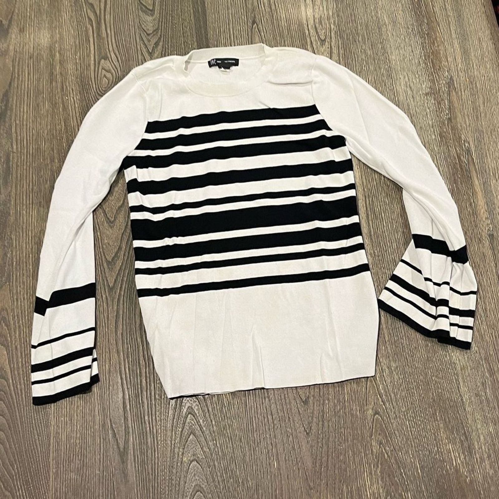 Vintage INC International Concepts Striped Bell-Sleeve Sweater Sz XL Size XL / US 12-14 / IT 48-50 - 1 Thumbnail