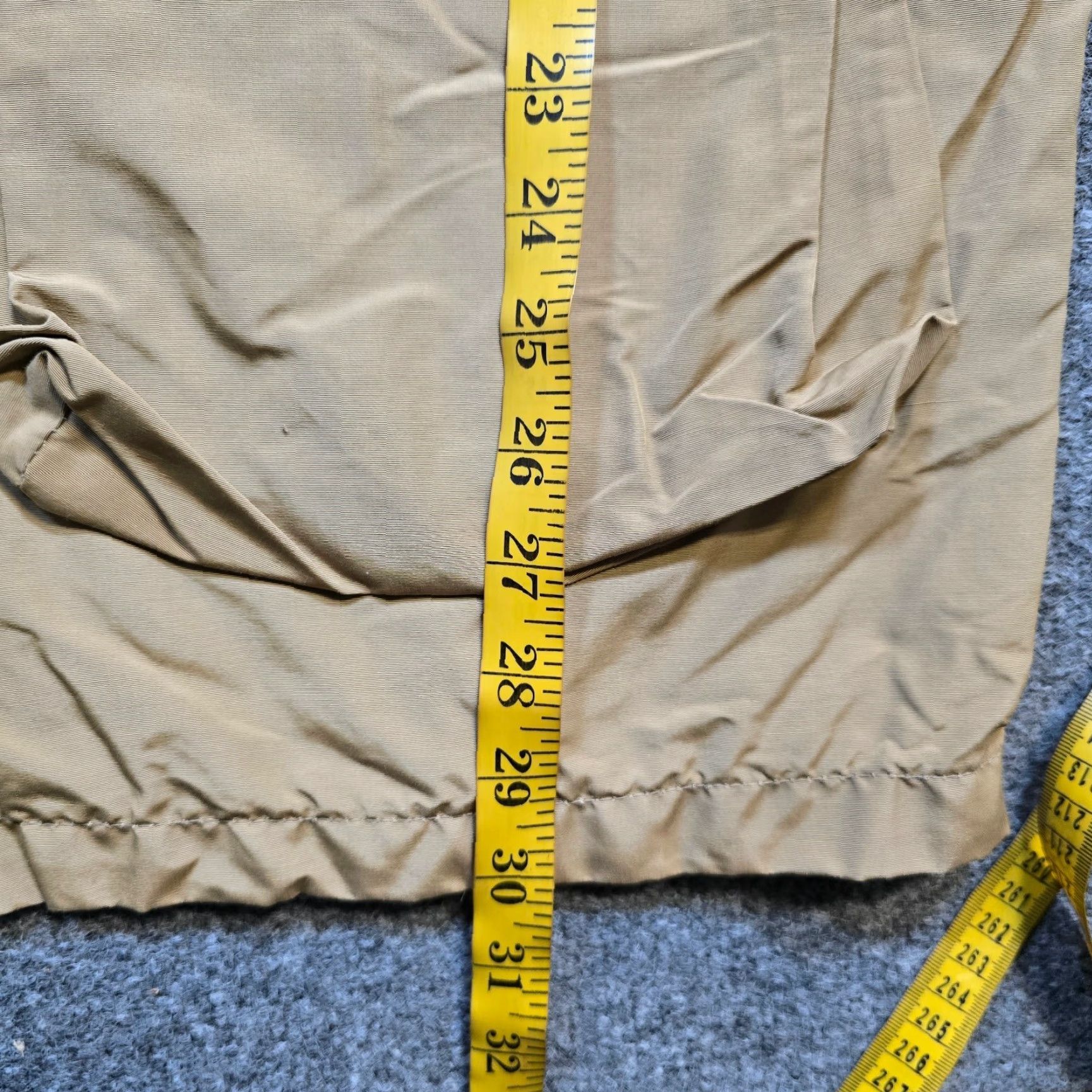 Vintage VINTAGE Woolrich Jacket Mens M Beige Parka Hooded Zip Pockets Utility Services: Heavy Duty Zipper, Front Pockets, Softshell, Travel, Workwear Mens Size US M / EU 48-50 / 2 - 7 Thumbnail
