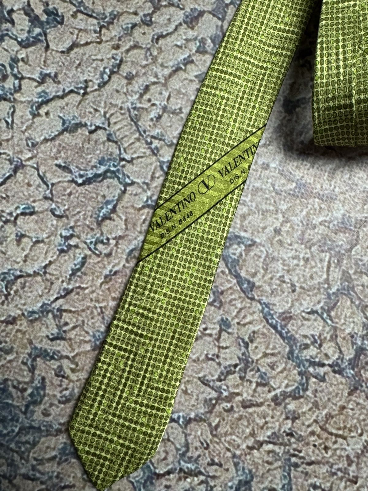 Valentino × Vintage Vintage VALENTINO tie made in Italy🇮🇹 Size ONE SIZE - 2 Thumbnail