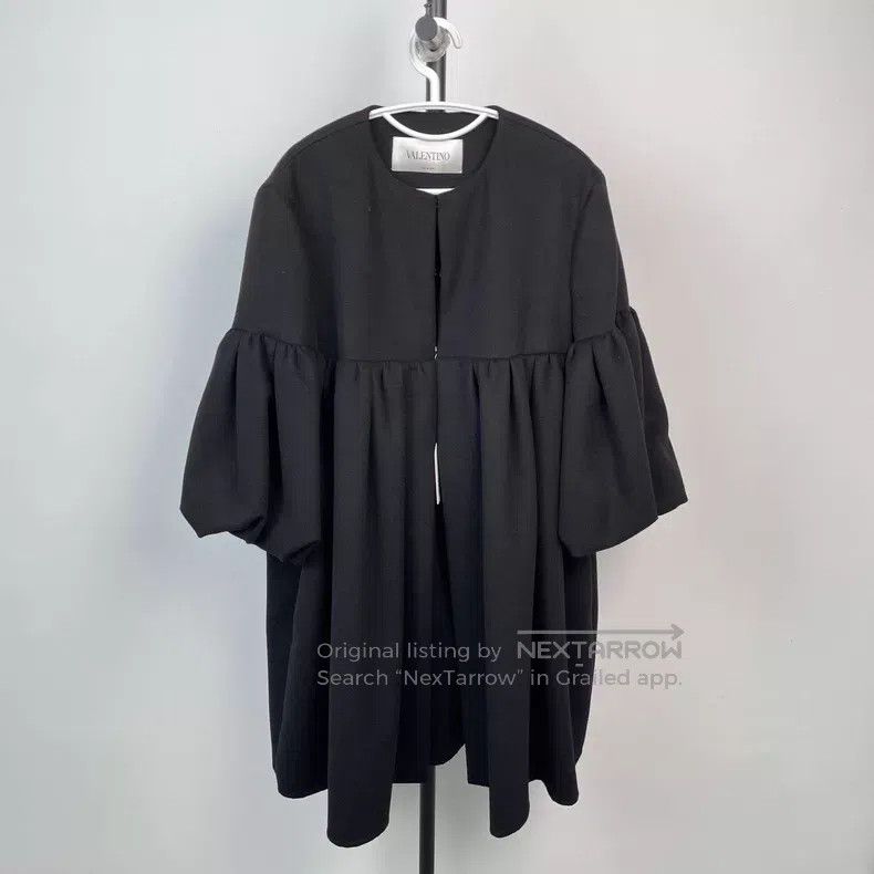 Valentino Valentino Three-dimensional puff sleeve wool coat Size S / US 4 / IT 40 - 1 Thumbnail