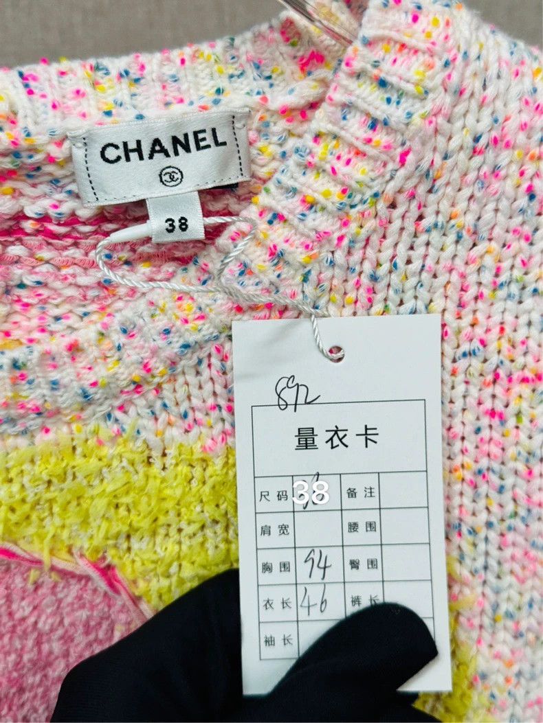 Chanel Chanel 24C Early Spring Vacation Series Pink Striped Knit S Size XS / US 0-2 / IT 36-38 - 2 Thumbnail