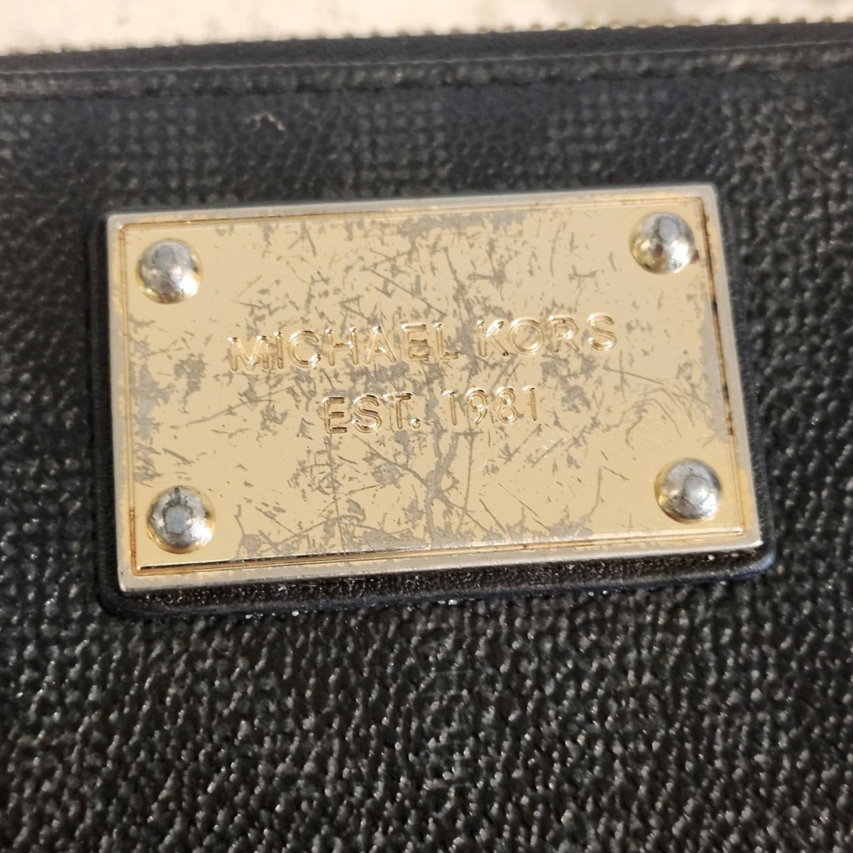 Michael Kors Michael Kors Jet Set Travel Zip-Around Wallet Black Leather Womens Used Condition Size ONE SIZE - 4 Thumbnail