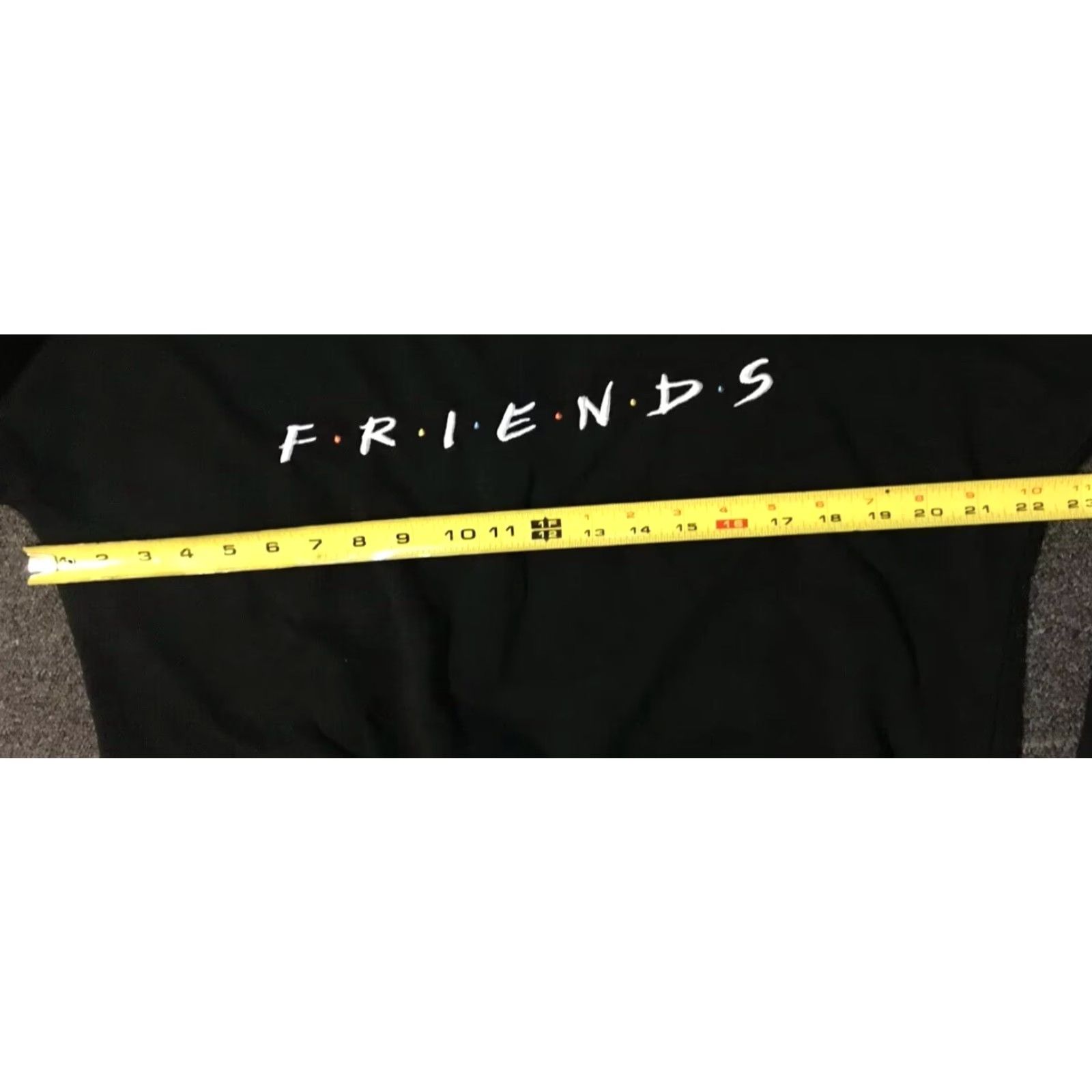 Vintage VINTAGE Women’s Friends TV Show Cropped Sweater M 90s Central Perk Black Logo Shirt Womens Size M / US 6-8 / IT 42-44 - 7 Thumbnail