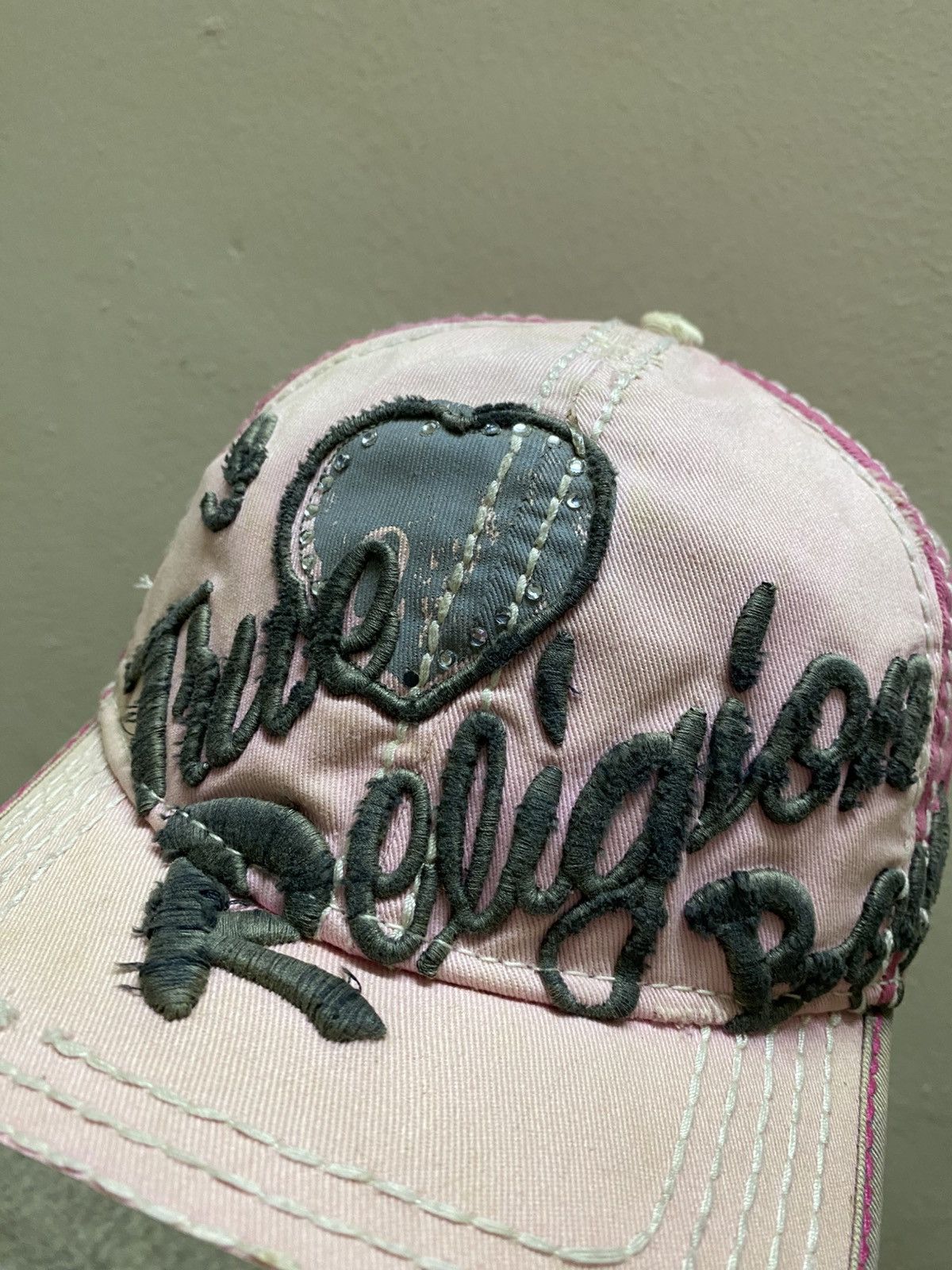 True Religion True Religion vintage hat Y2K white pink leather patch Size ONE SIZE - 2 Thumbnail