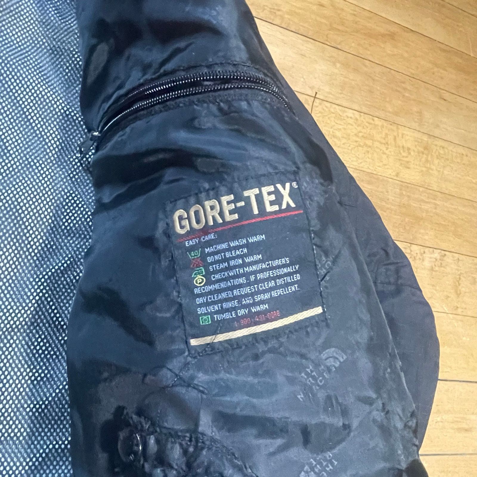 The North Face North Face Summit Series Gore Tex Jacket Mens S Black Size US S / EU 44-46 / 1 - 3 Thumbnail