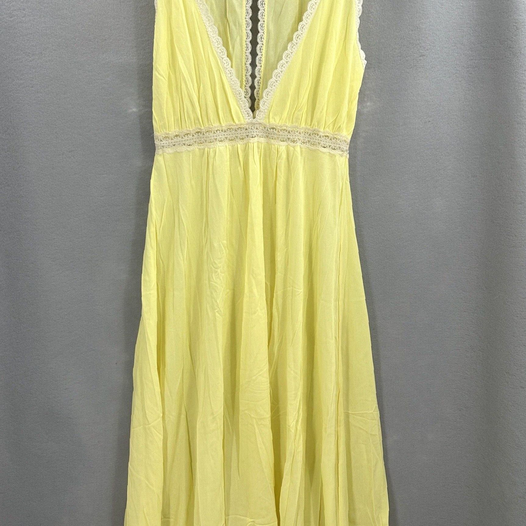 Vintage VINTAGE Miss Elaine Nightgown Women Large Nylon Yellow 1960s Glamour Sleepwear US Size L Women's Size ONE SIZE - 2 Thumbnail