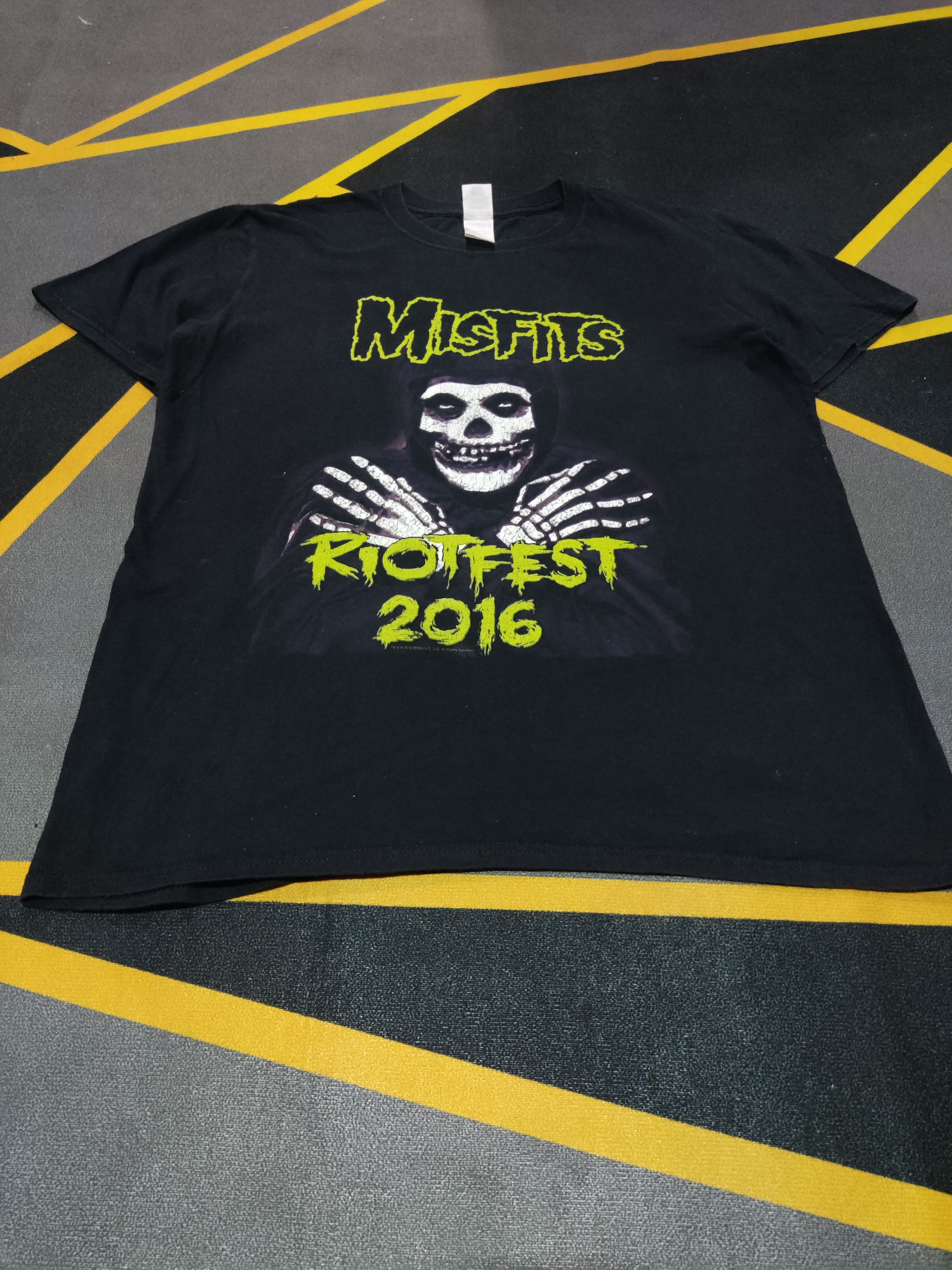 Band Tees × Misfits × Vintage Misfits Riotfest Chicago 2016 Size US M / EU 48-50 / 2 - 6 Thumbnail