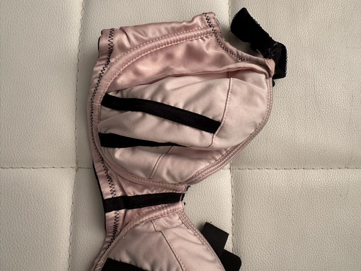 Victoria's Secret 30DD Bra Size ONE SIZE - 3 Thumbnail