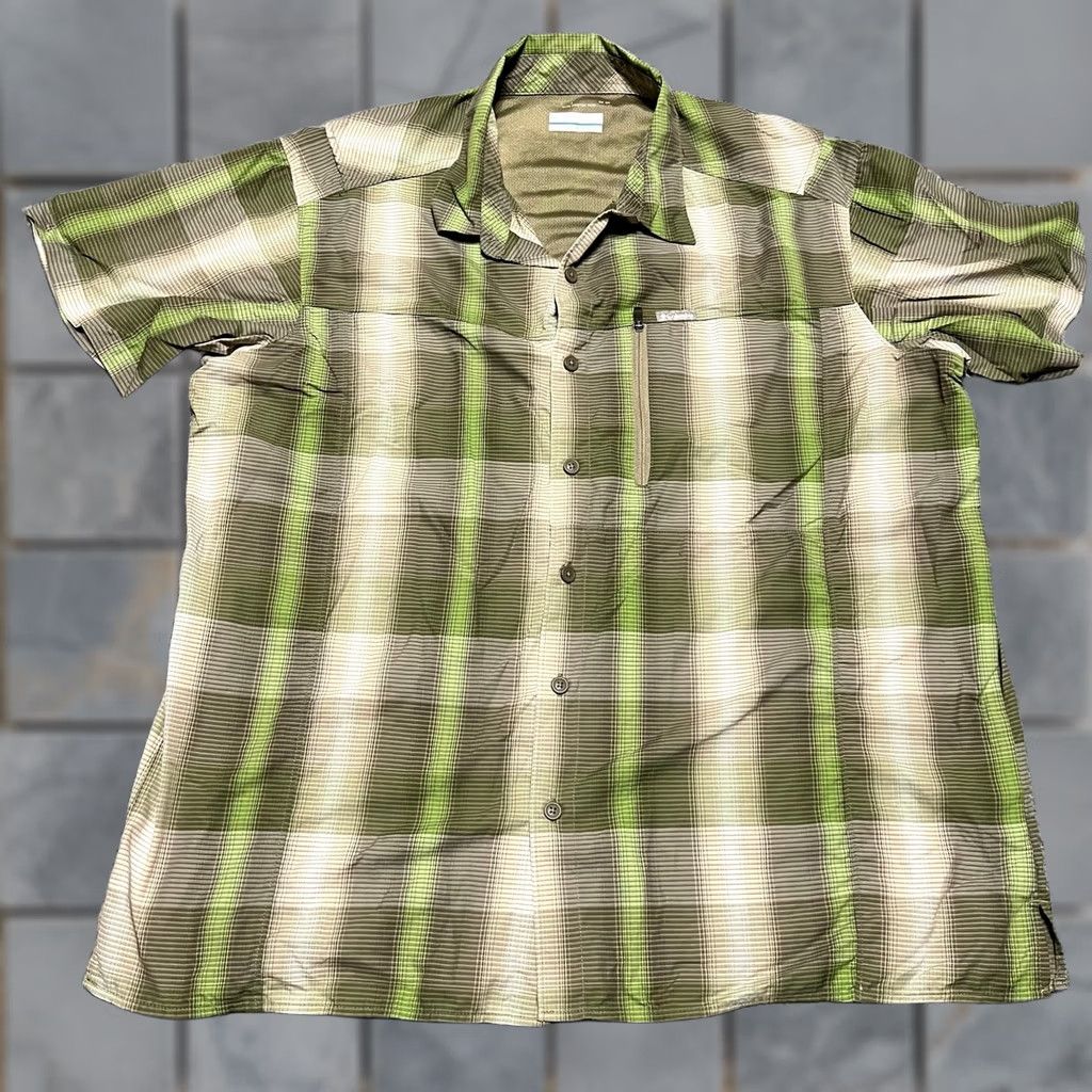 Vintage Columbia Shirt Mens XL Button Up Green Plaid Short Sleeve Performance Size US XL / EU 56 / 4 - 1 Thumbnail