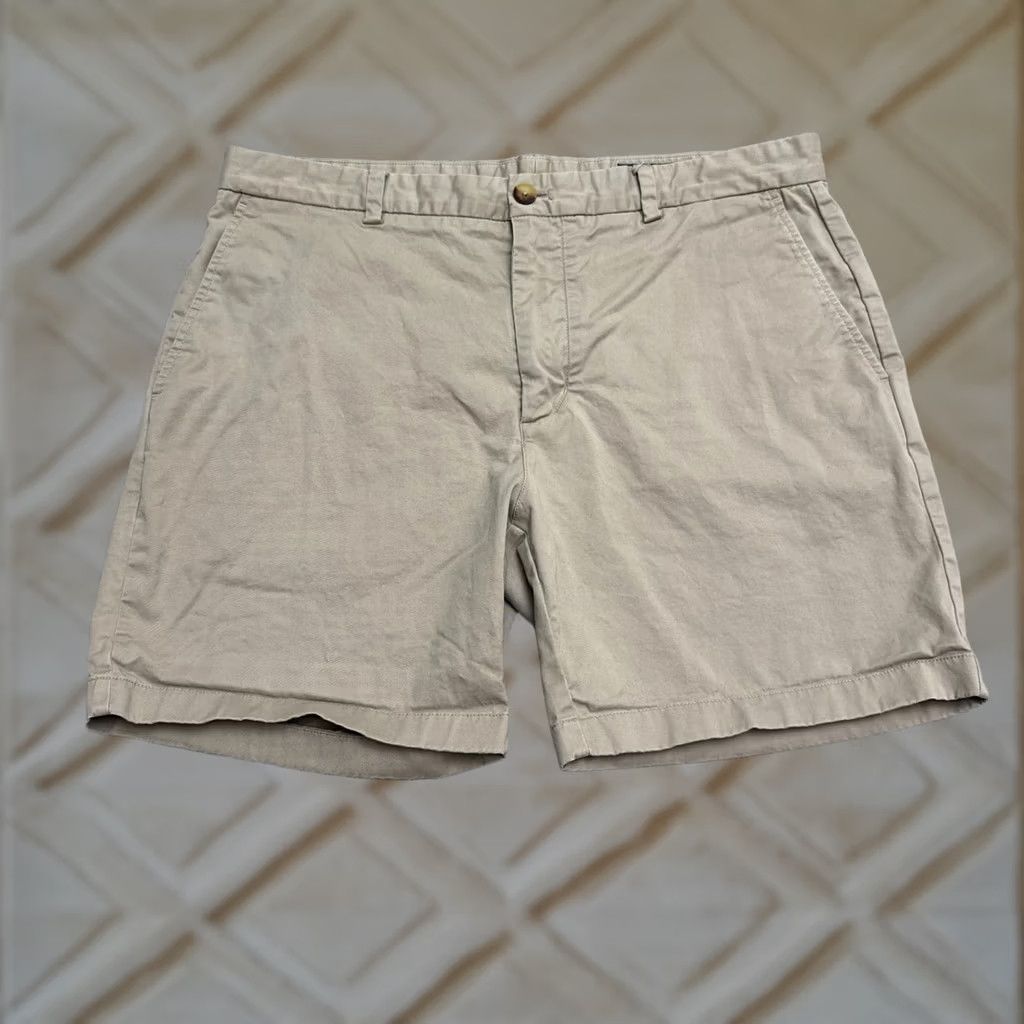 Vineyard Vines Vineyard Vines Shorts Mens 35 Khaki Brown Cotton Chino Flat Front Classic Preppy Size US 35 - 1 Thumbnail