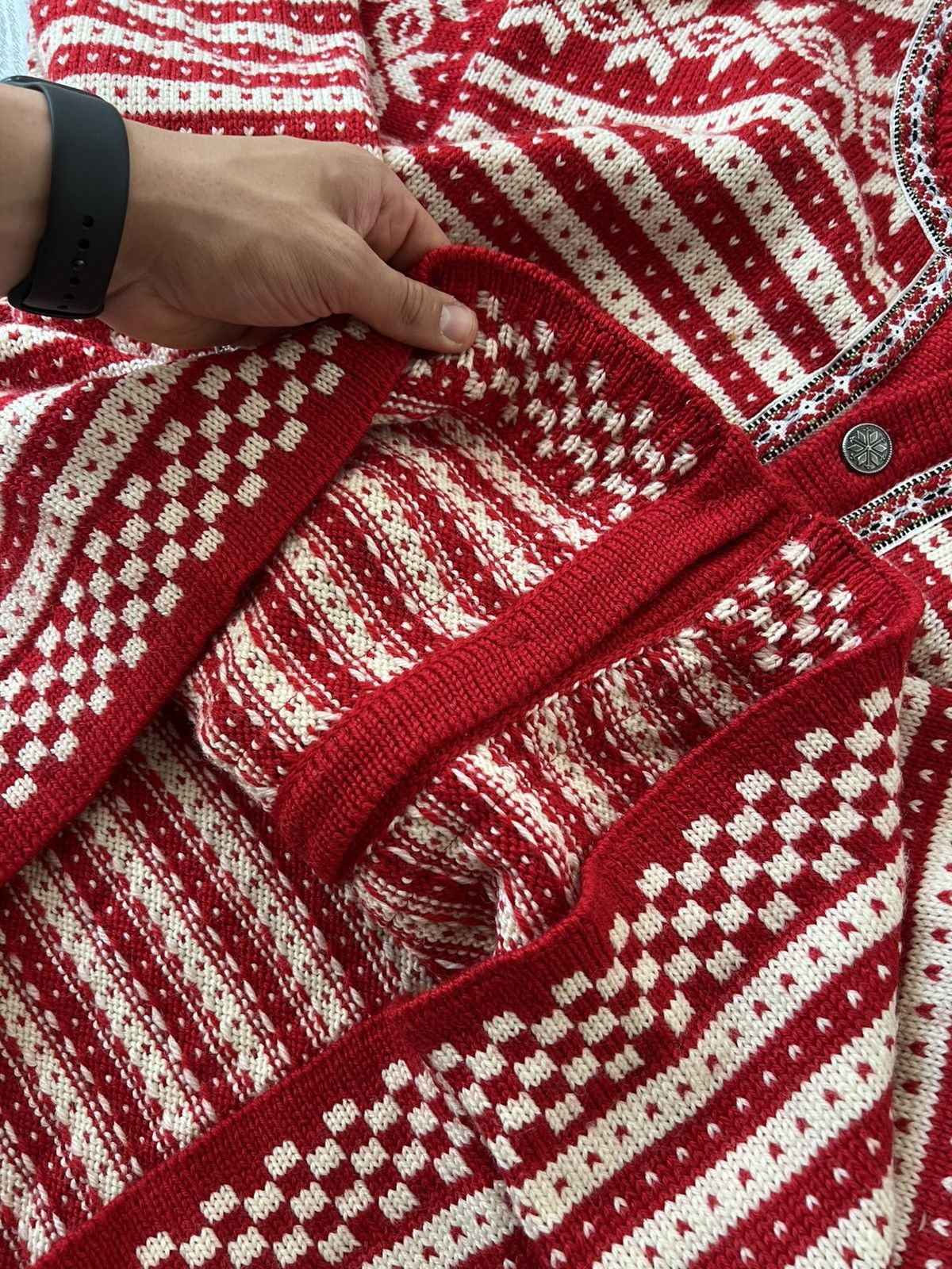 Vintage ‼️Vintage Dale Of Norway Premium Wool Button Sweater Cardigan Size US L / EU 52-54 / 3 - 21 Thumbnail