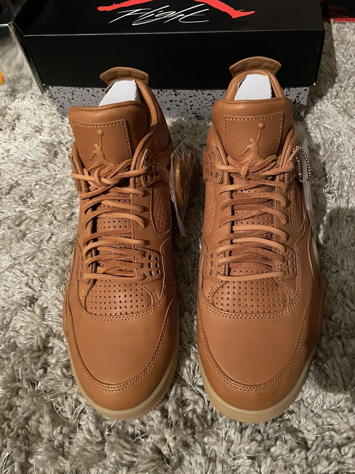 Jordan Brand Jordan 4 Premium Wheat Size US 10 / EU 43 - 5 Thumbnail