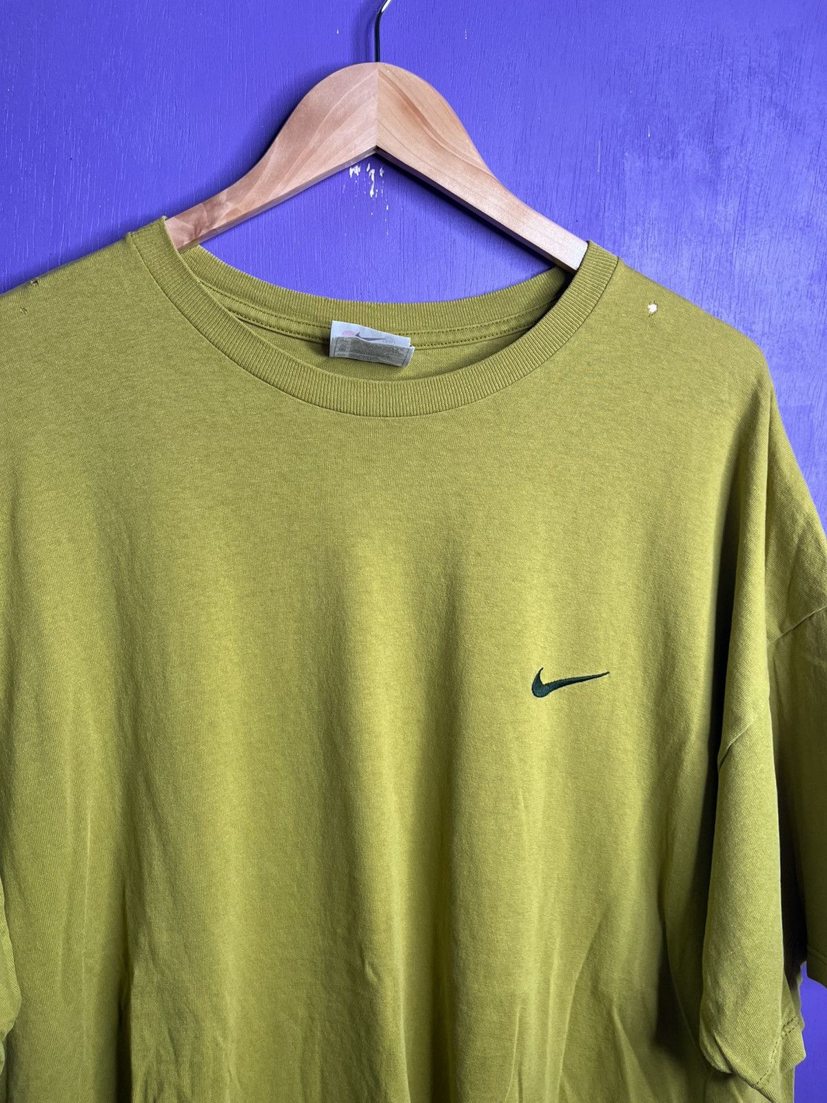 Nike × Vintage Vintage 90s Nike green tee black swoosh essential tee Size US XXL / EU 58 / 5 - 3 Thumbnail