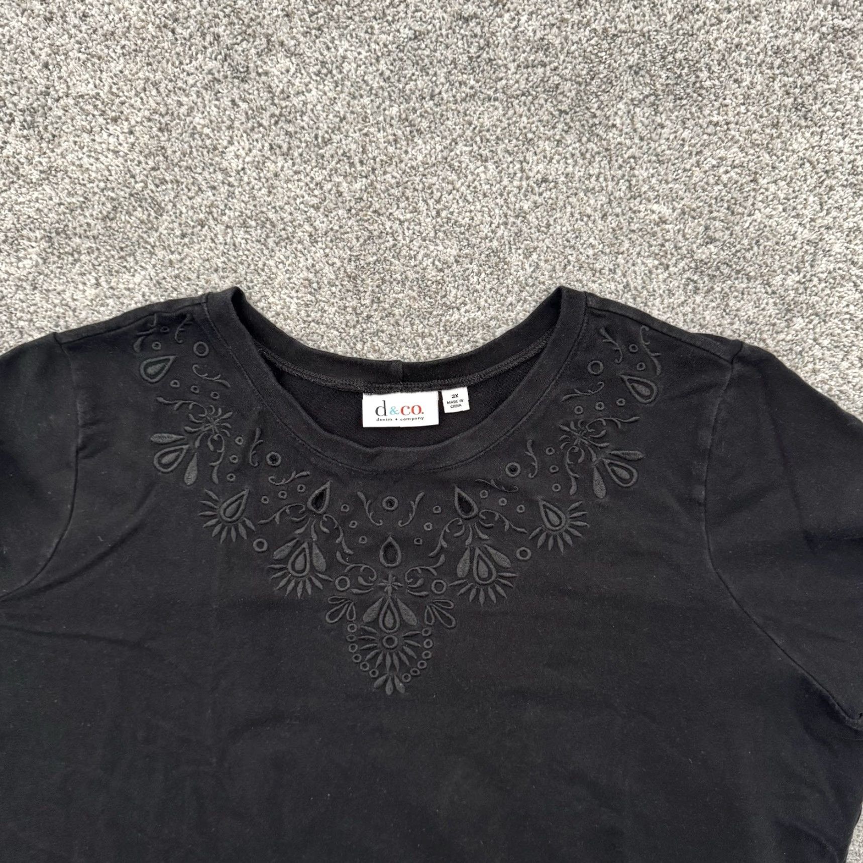 Vintage Dark Floral Paisley Top Womens 3X Plus Bohemian Edgy Casual Comfortable Cotton Spandex Jersey T-Shirt Womens 3X Plus Size XXL / US 16-18 / IT 52-54 - 4 Thumbnail
