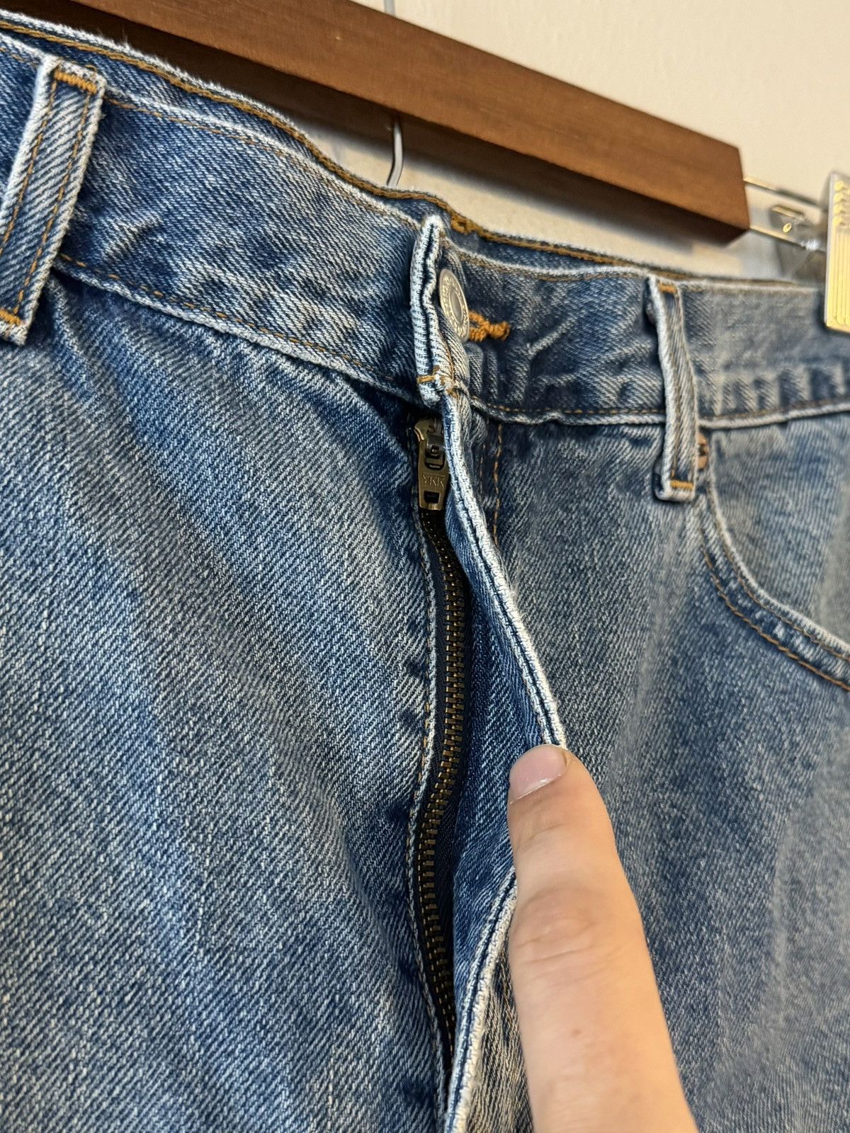 Levi's vintage levi’s 505 light wash jean shorts, jorts 2000 y2k Size US 37 - 6 Thumbnail