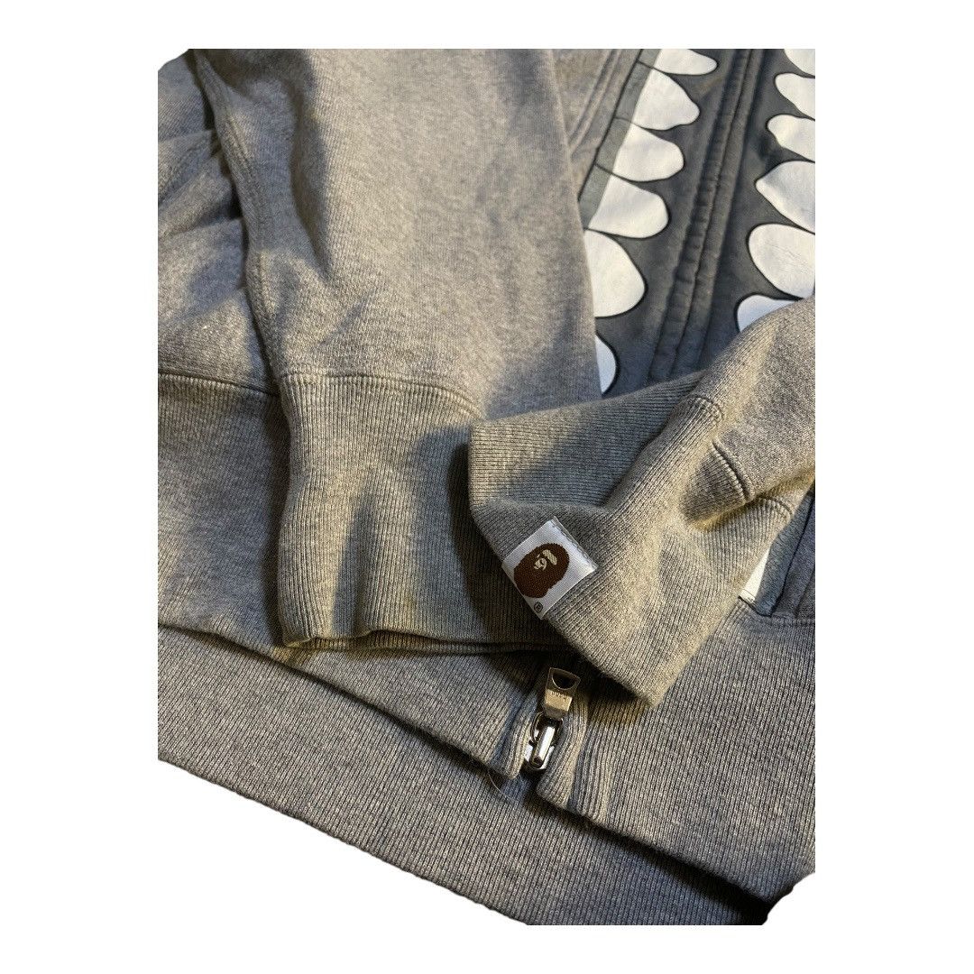 Bape BAPE kaws Full Zip Hoodie Gray Size US L / EU 52-54 / 3 - 2 Thumbnail